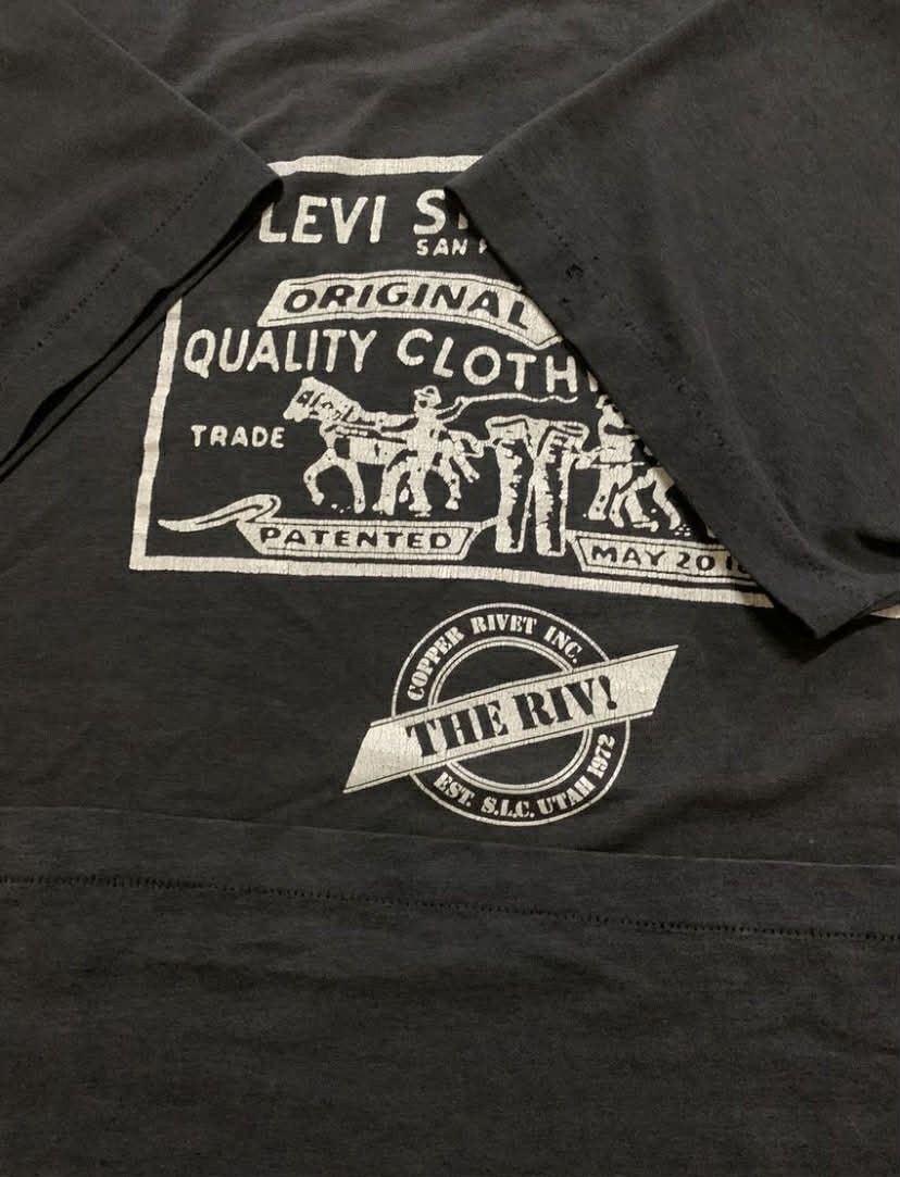 Levi's Vintage Clothing VINTAGE LEVI’S T-SHIRT Size US XL / EU 56 / 4 - 4 Thumbnail