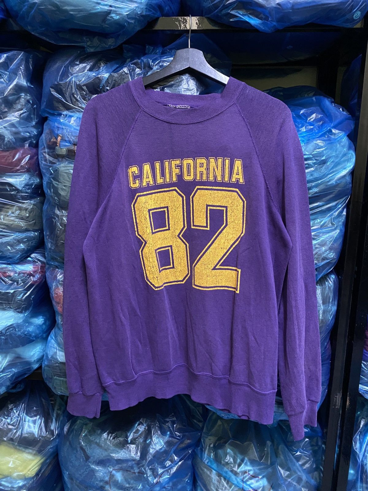Vintage Vintage 80s Purple California 82 Graphic Sweatshirt Pullover Size US M / EU 48-50 / 2 - 2 Thumbnail