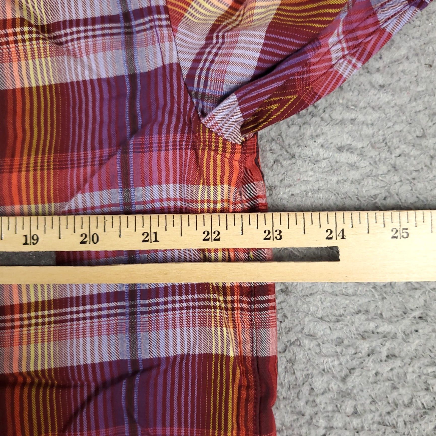 Tommy Bahama Tommy Bahama Shirt Mens Size Medium Red Plaid Button-Up Long Sleeve Shirt Size US M / EU 48-50 / 2 - 5 Thumbnail