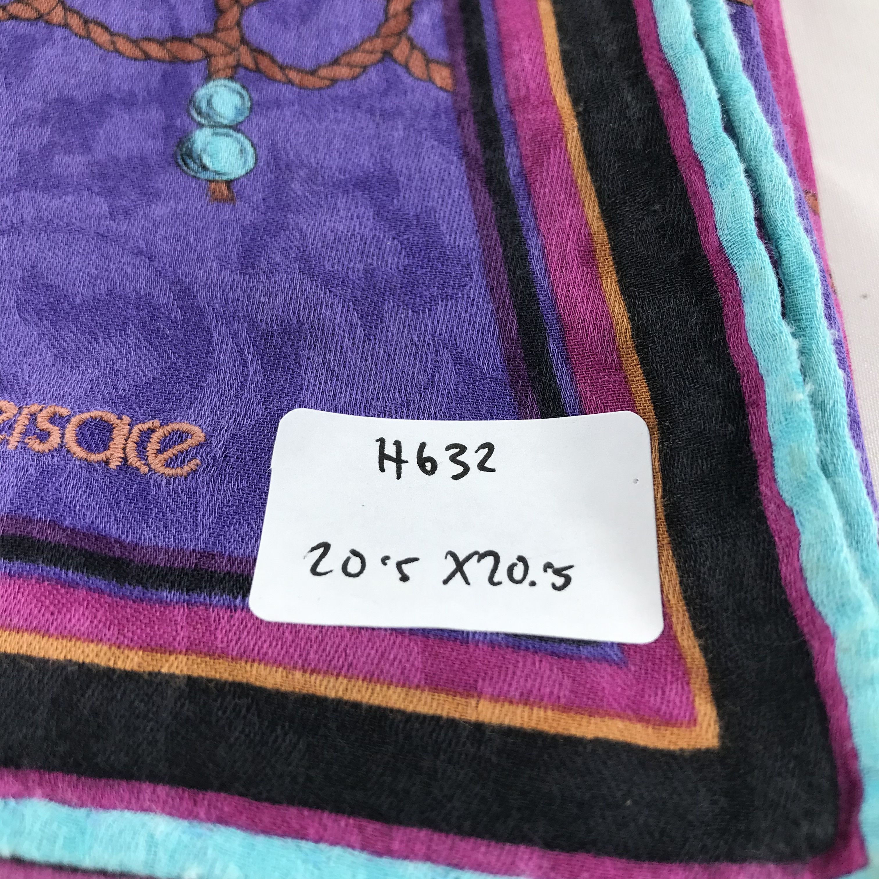 Versace Gianni Versace Handkerchief Neckerchief Bandana H632 Size ONE SIZE - 8 Thumbnail