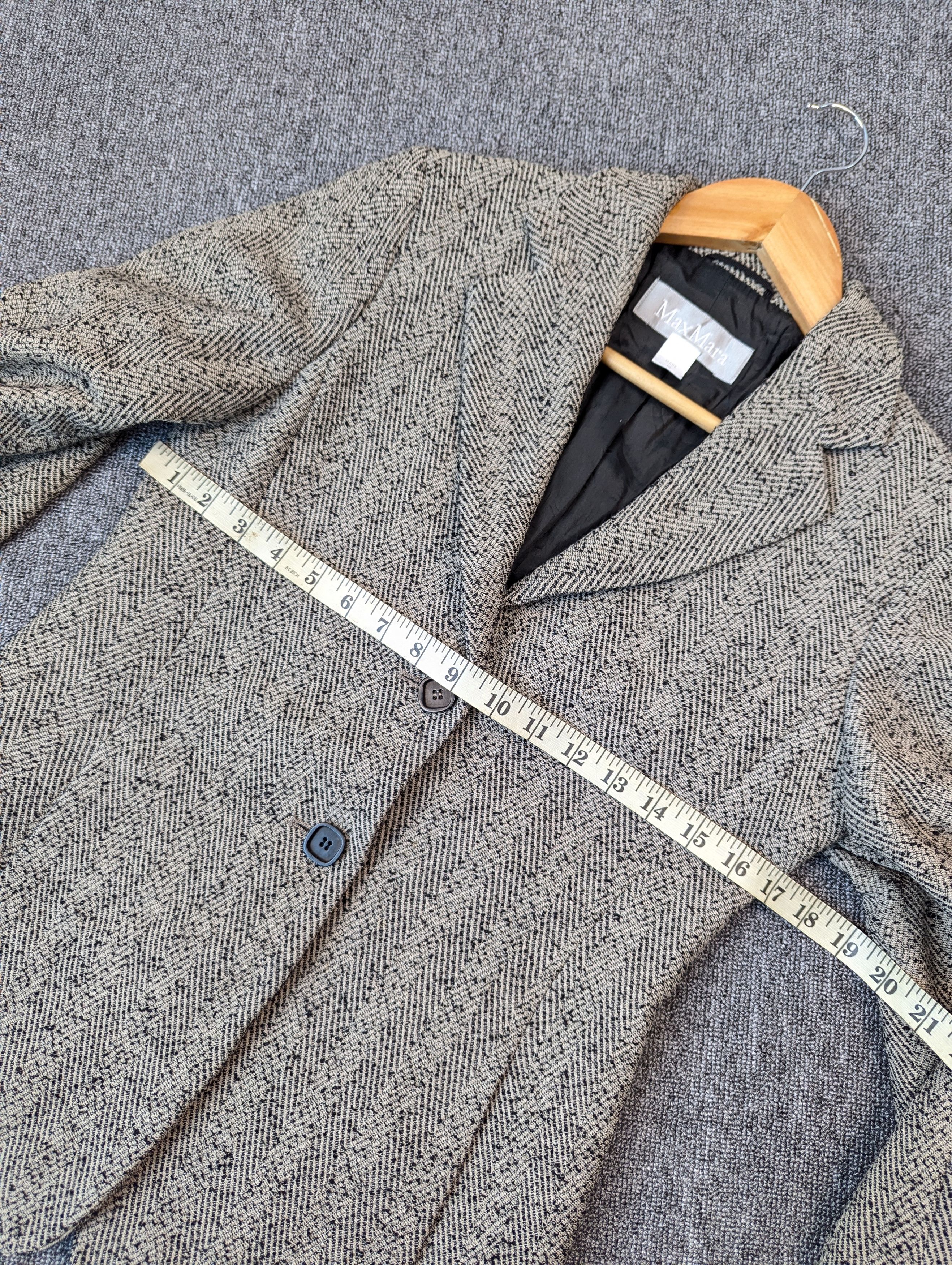 Max Mara Women's Max Mara Wool Blazer Style Jacket Size XS / US 0-2 / IT 36-38 - 13 Thumbnail