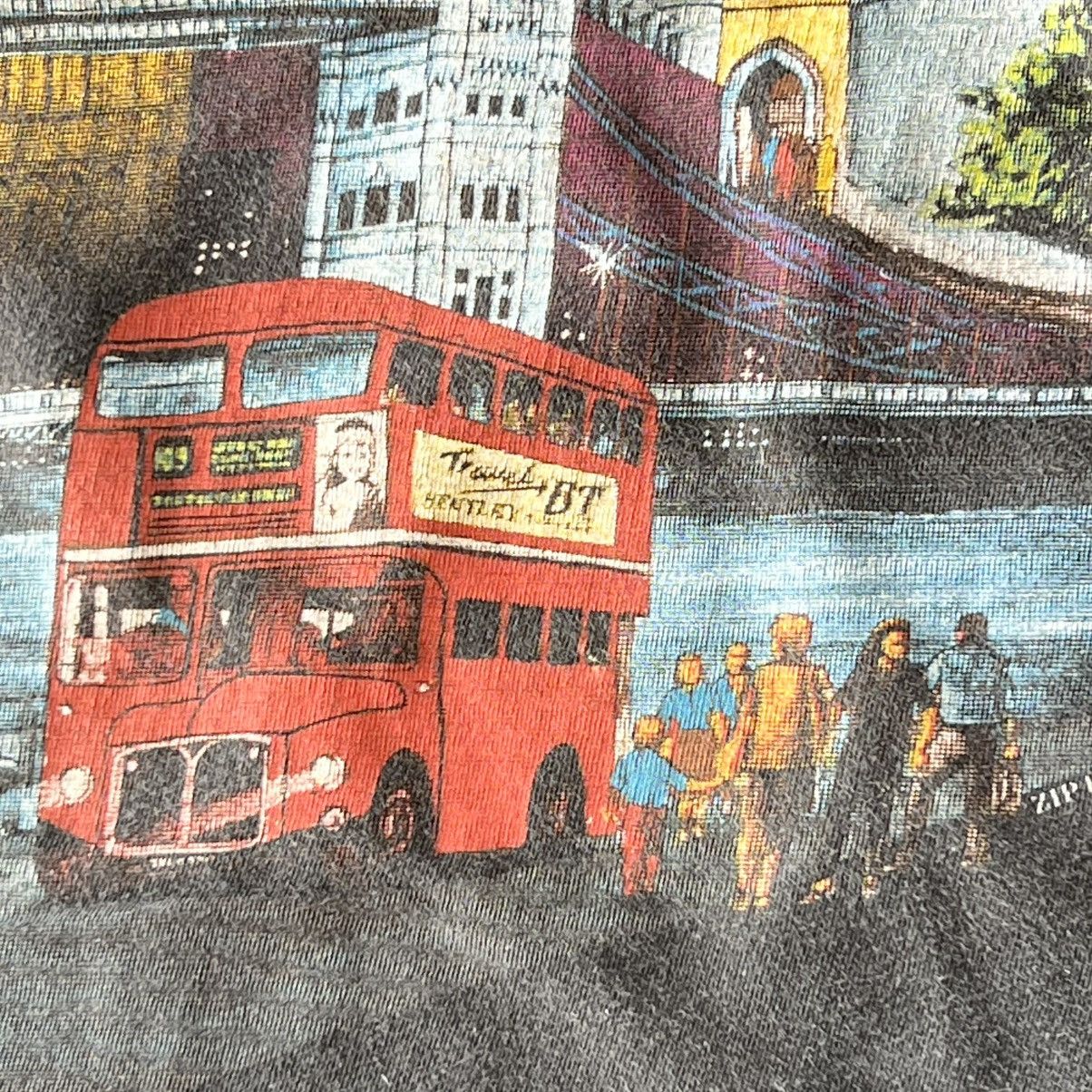 Vintage 🏴󠁧󠁢󠁥󠁮󠁧󠁿 VINTAGE LONDON TOURIST SHIRT - BALENCIAGA STYLE TEE Size US XXL / EU 58 / 5 - 6 Thumbnail