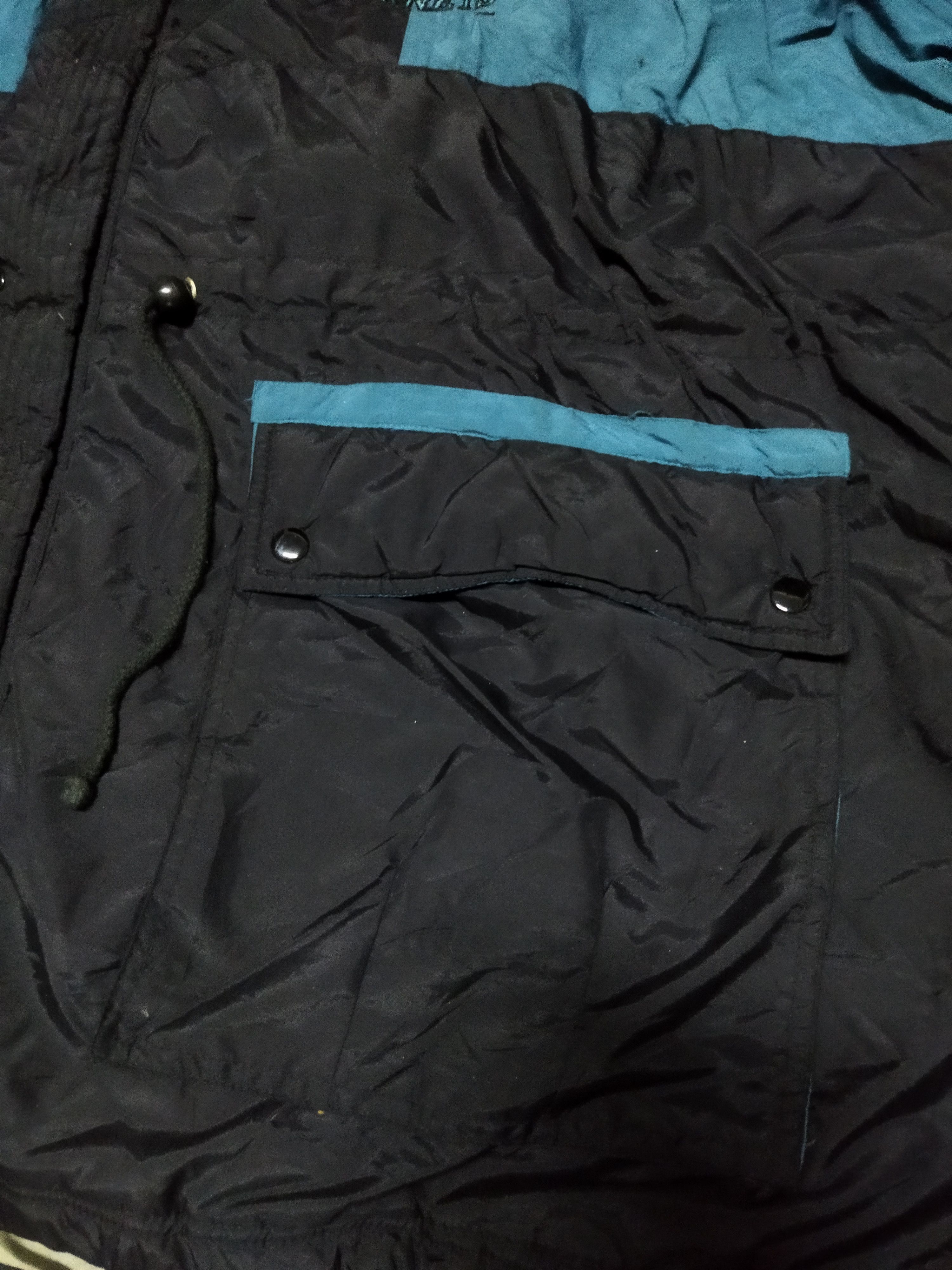 NBA × Vintage Vintage Charlotte Hornets Jacket Size US XXL / EU 58 / 5 - 7 Thumbnail
