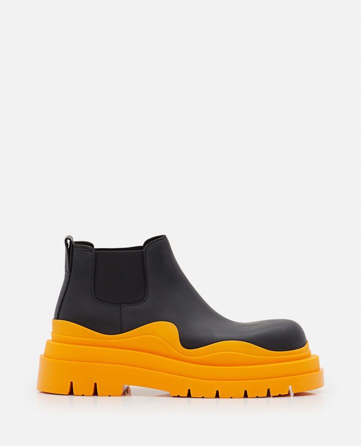 Tire Ankle Leather Boots with orange sole