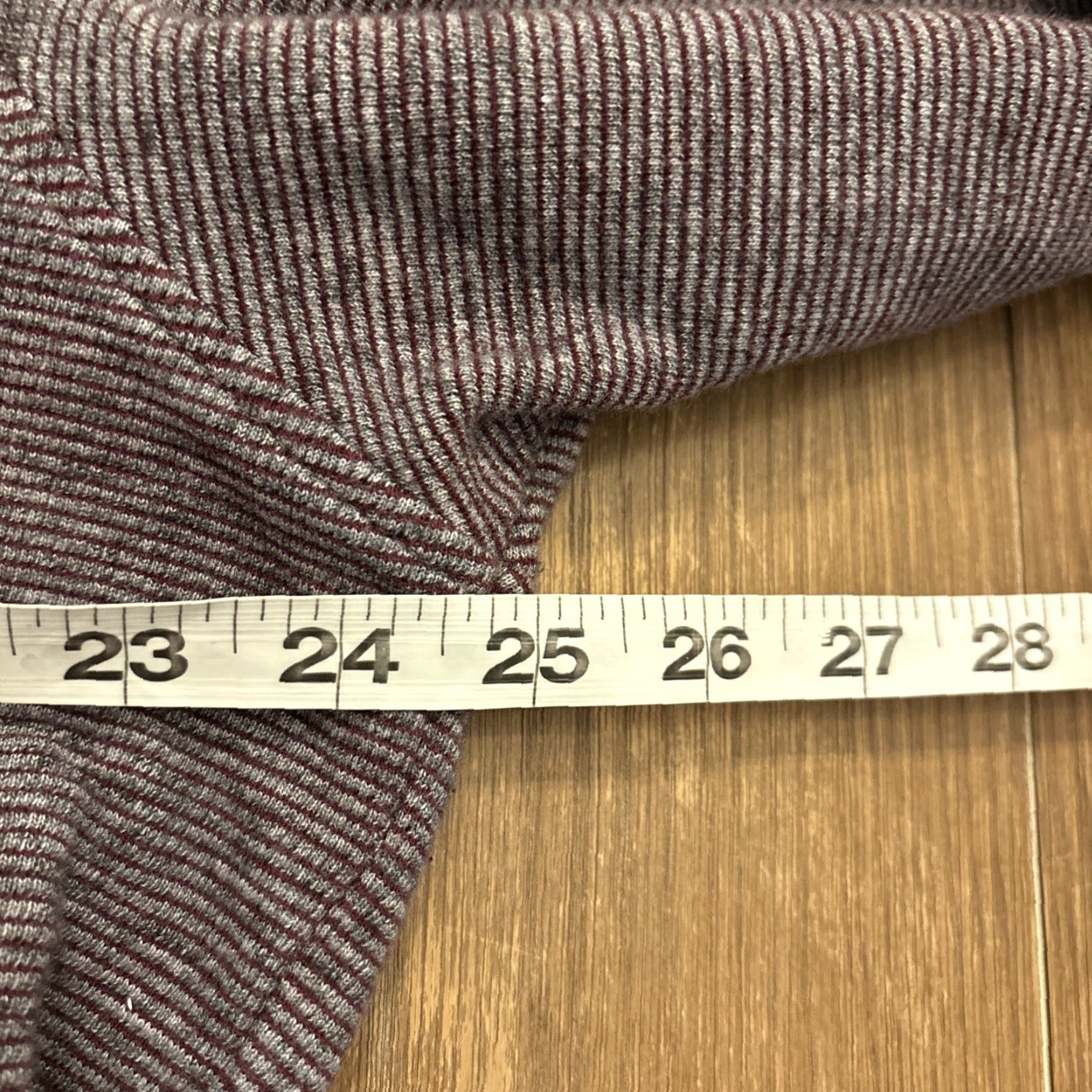 Robert Graham VINTAGE Robert Graham 1/4 Zip Pullover Sweater Men XL Red Quarter Zip Pullover Mens XL Red Size US XL / EU 56 / 4 - 7 Thumbnail