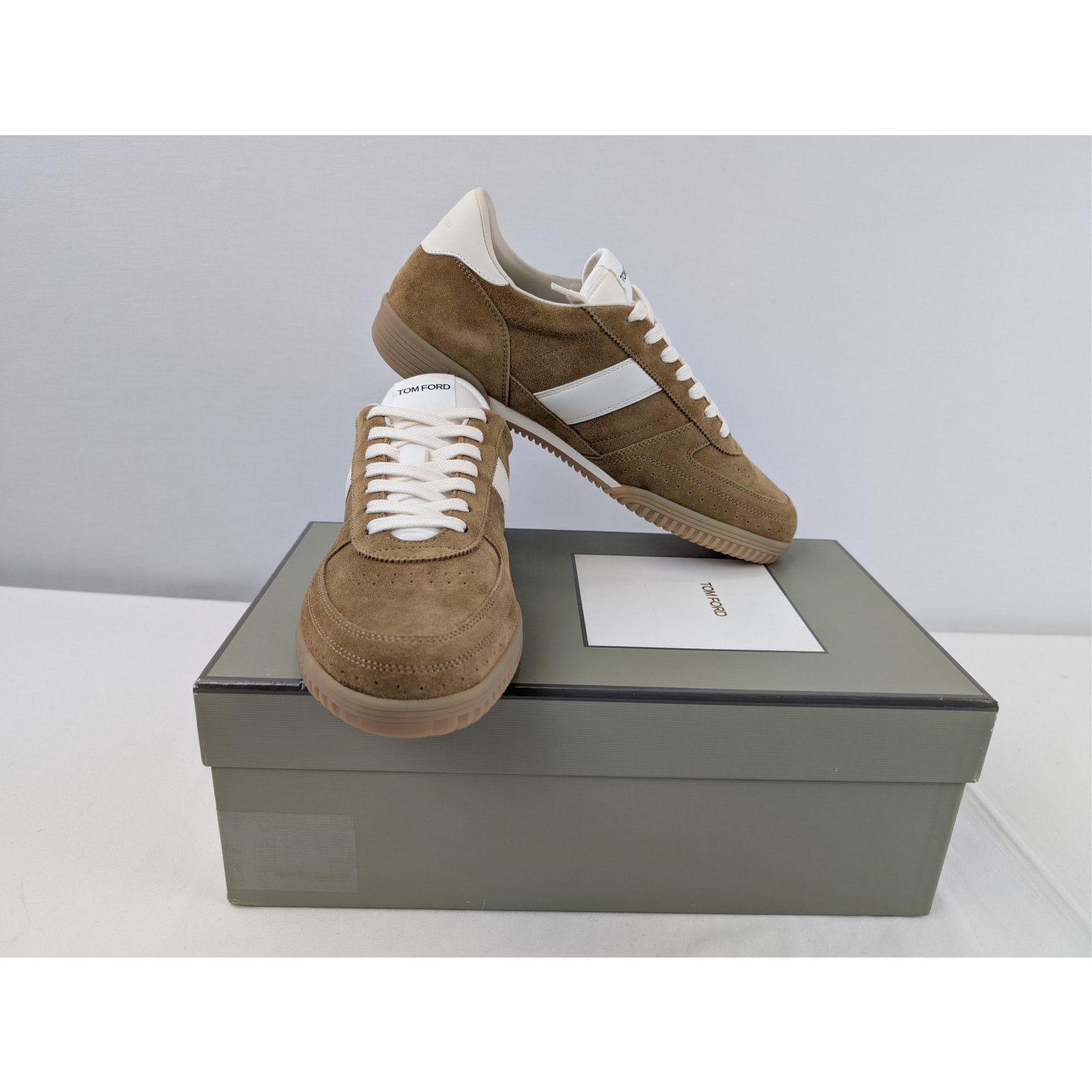 Tom Ford o1rshd1 Terence low-top sneakers in tan suede/white leather Size US 9.5 / EU 42-43 - 18 Thumbnail