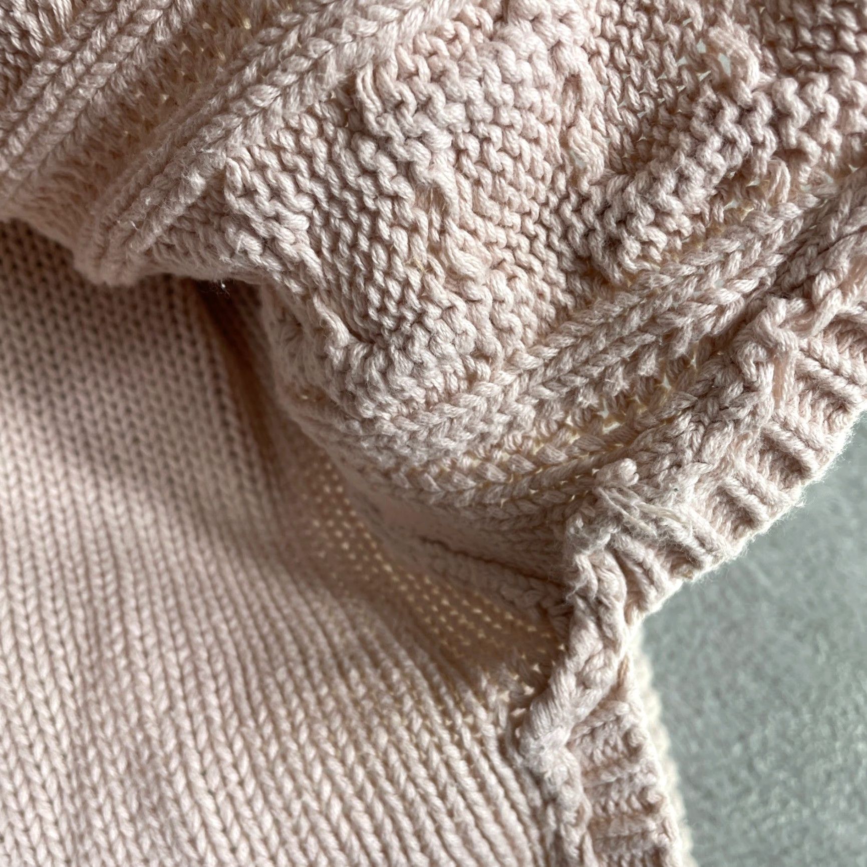 Vintage VINTAGE RuffHewn Sweater Womens Medium Pink Cable Knit Henley High Low Pullover Cozy Size M / US 6-8 / IT 42-44 - 5 Thumbnail