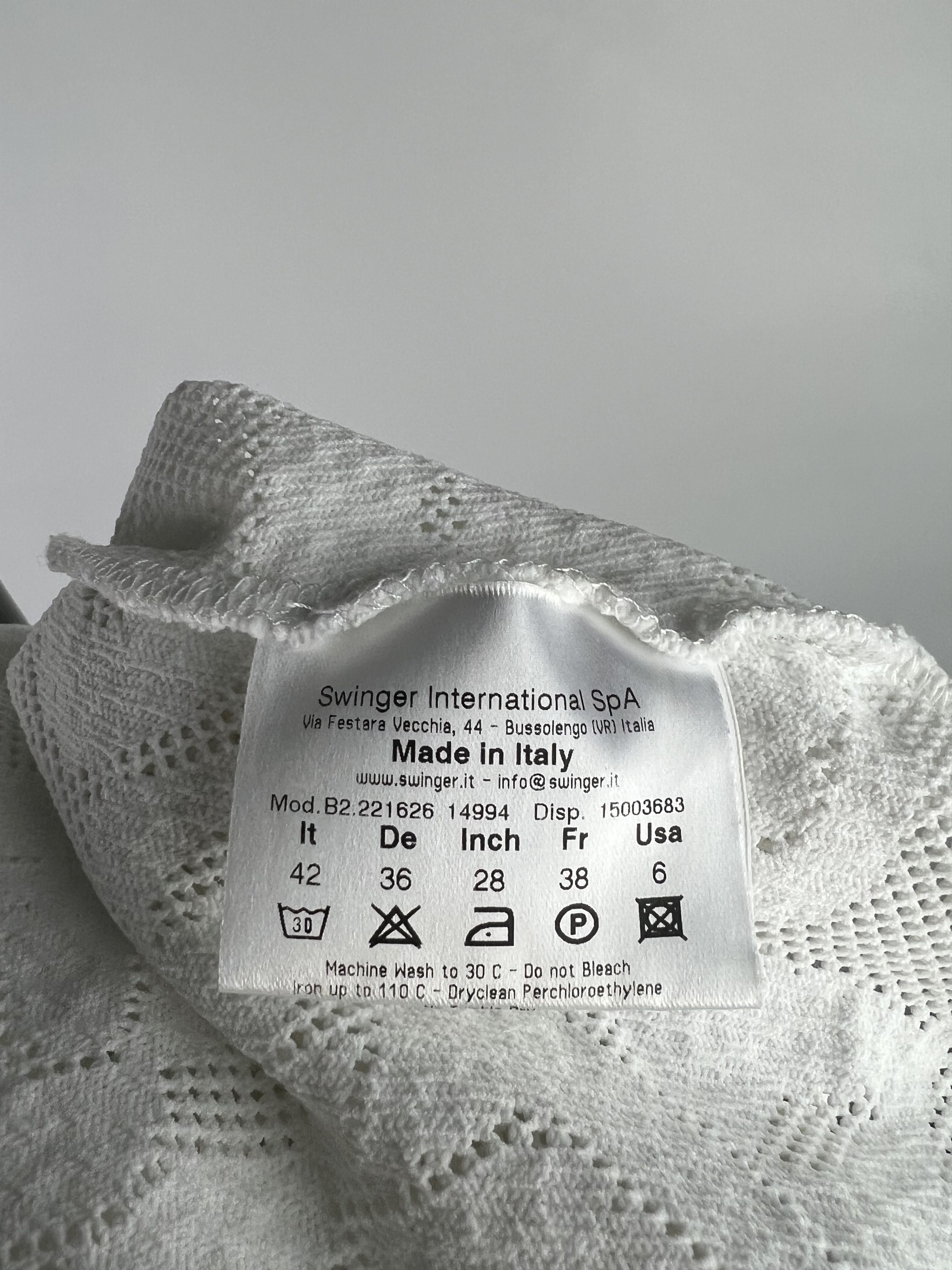 Other Roccobarocco White Mesh V-Neck Top Blouse Size US6 Size M / US 6-8 / IT 42-44 - 8 Thumbnail