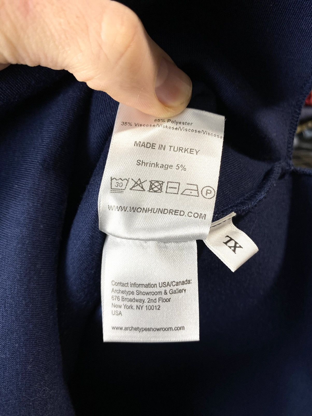 Won Hundred Rare! Won Hundred Sweatshirt Navy Luxury Size US XL / EU 56 / 4 - 7 Thumbnail