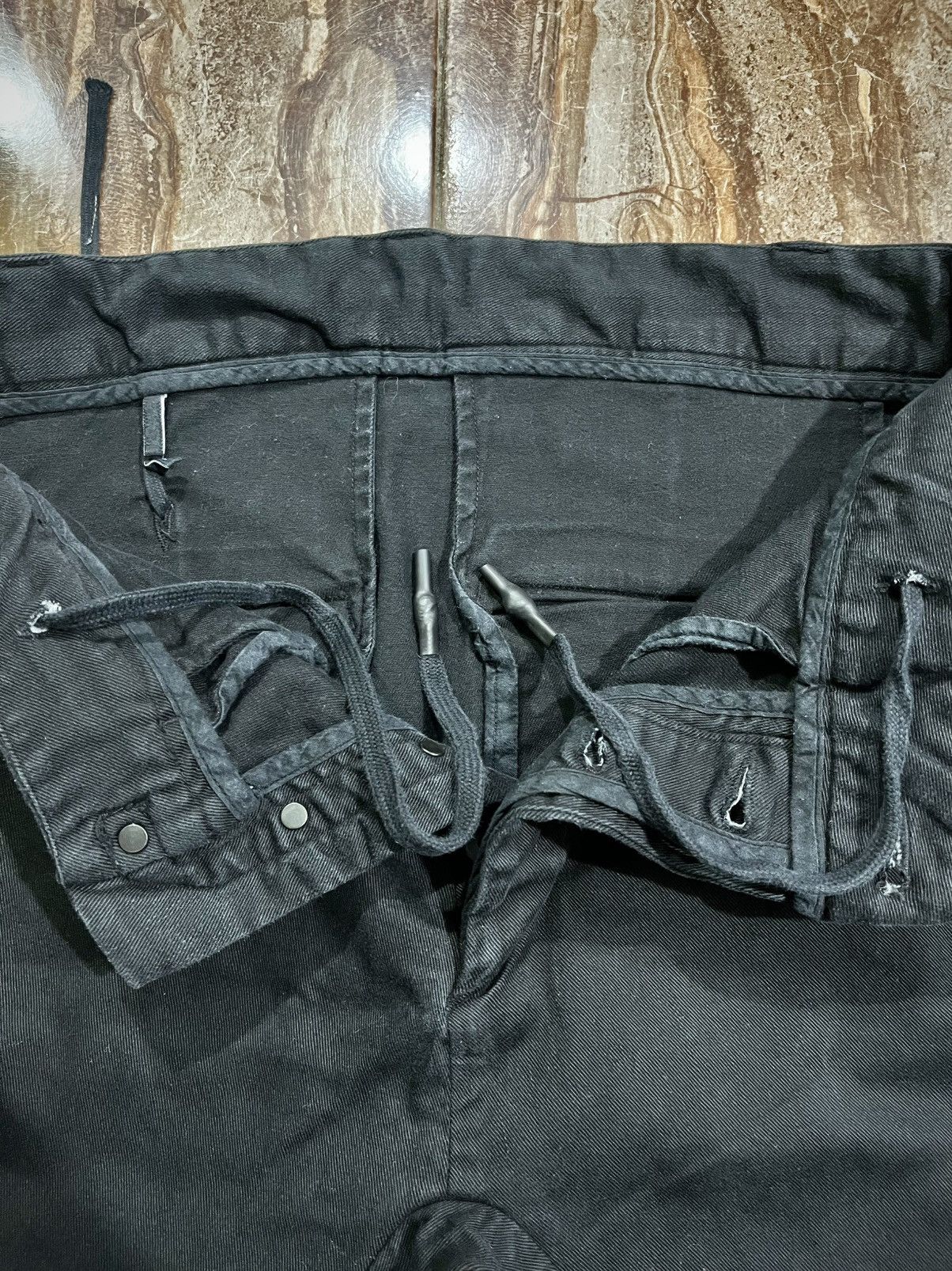 11 By Boris Bidjan Saberi AW2013 11 BY BORIS BIDJAN SABERI P14 SPIRAL DENIM Size US 32 / EU 48 - 5 Thumbnail