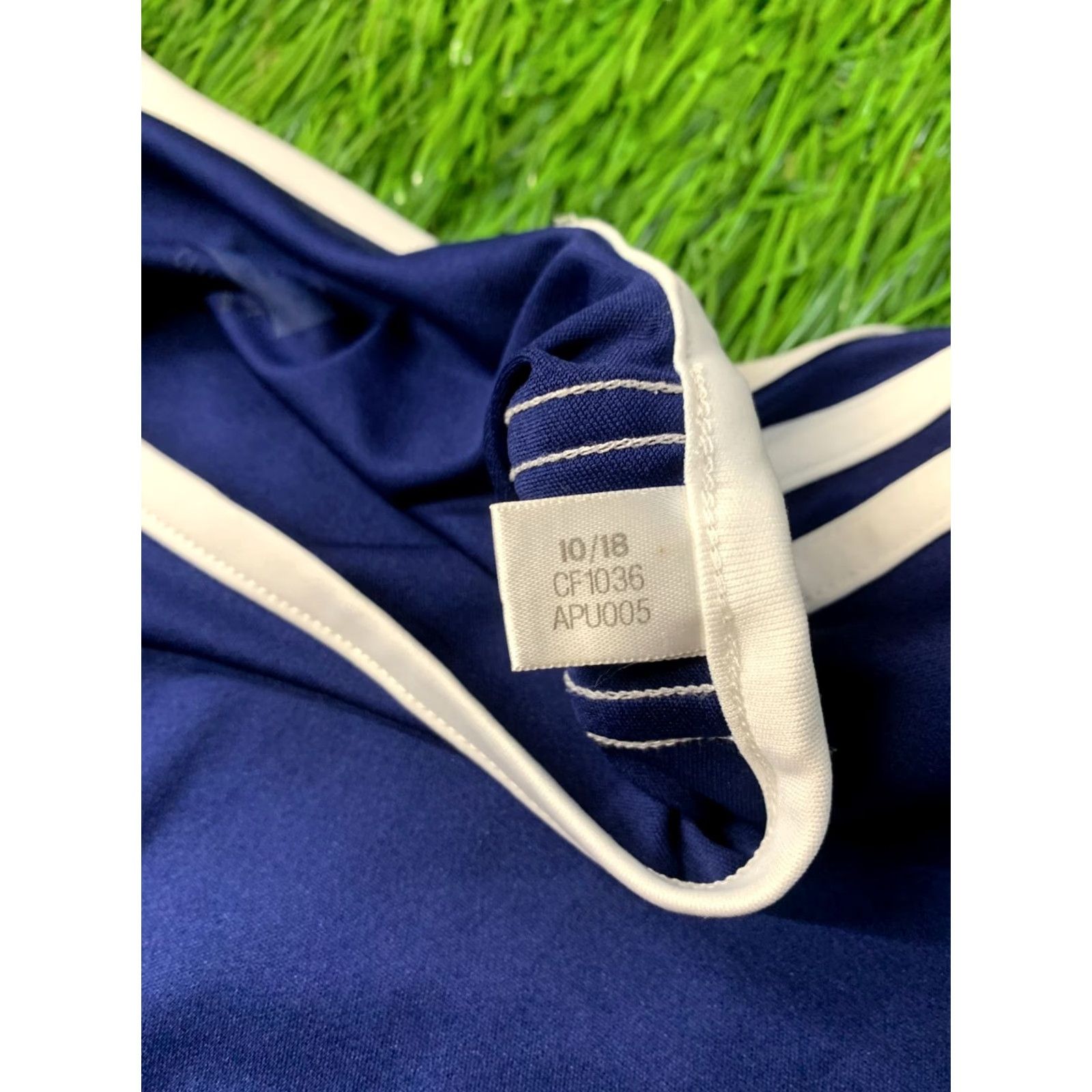 Adidas ADIDAS PERFORMANCE FOOTBALL SHIRT S Navy Blue and White 100% Polyester (Recycled) Vintage No Men Short Sleeve 2018 Size US S / EU 44-46 / 1 - 6 Thumbnail