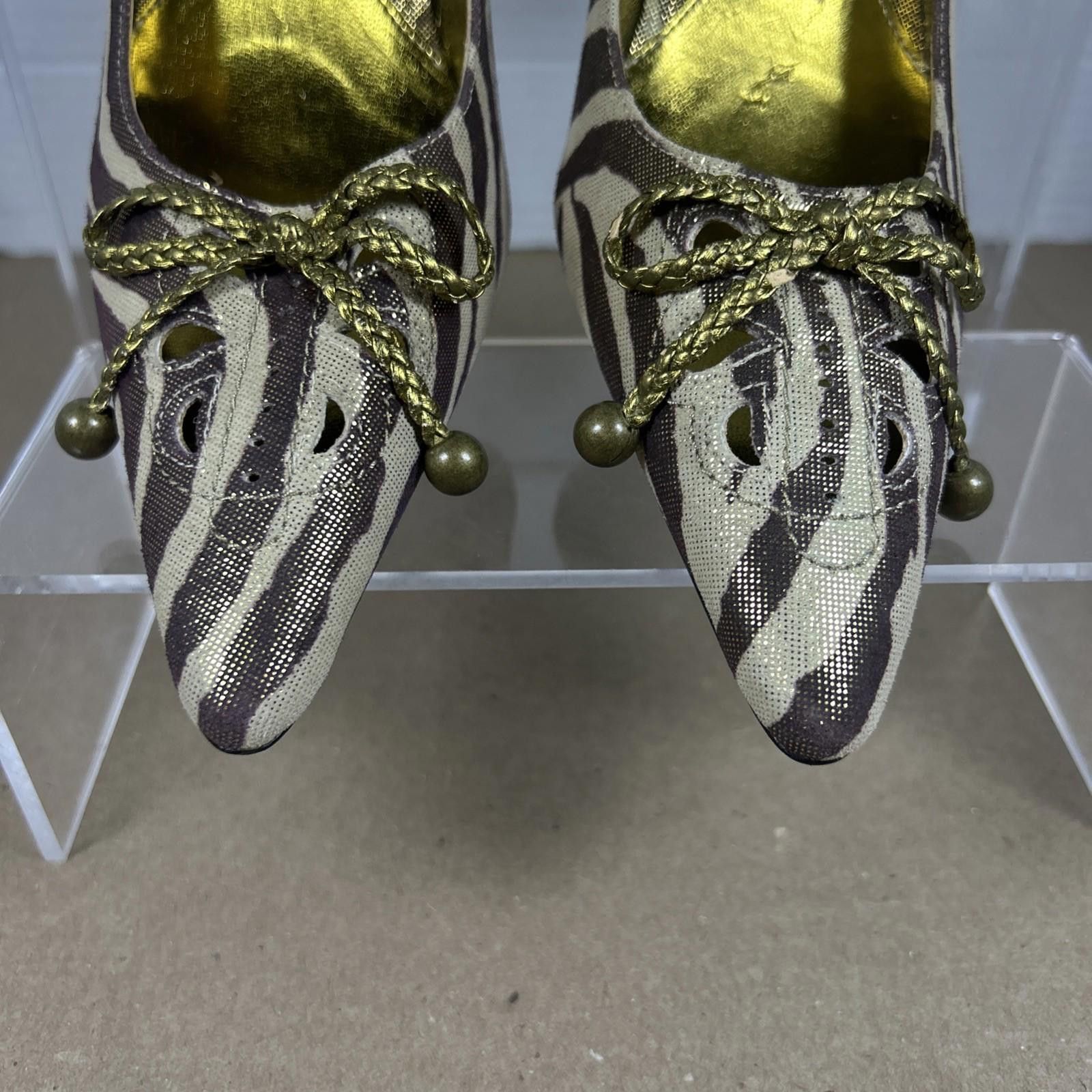 Designer J RENEE' Leather Tiger Stripe Copper Shine Stiletto Size 6.5 Size US 6.5 / IT 36.5 - 3 Thumbnail