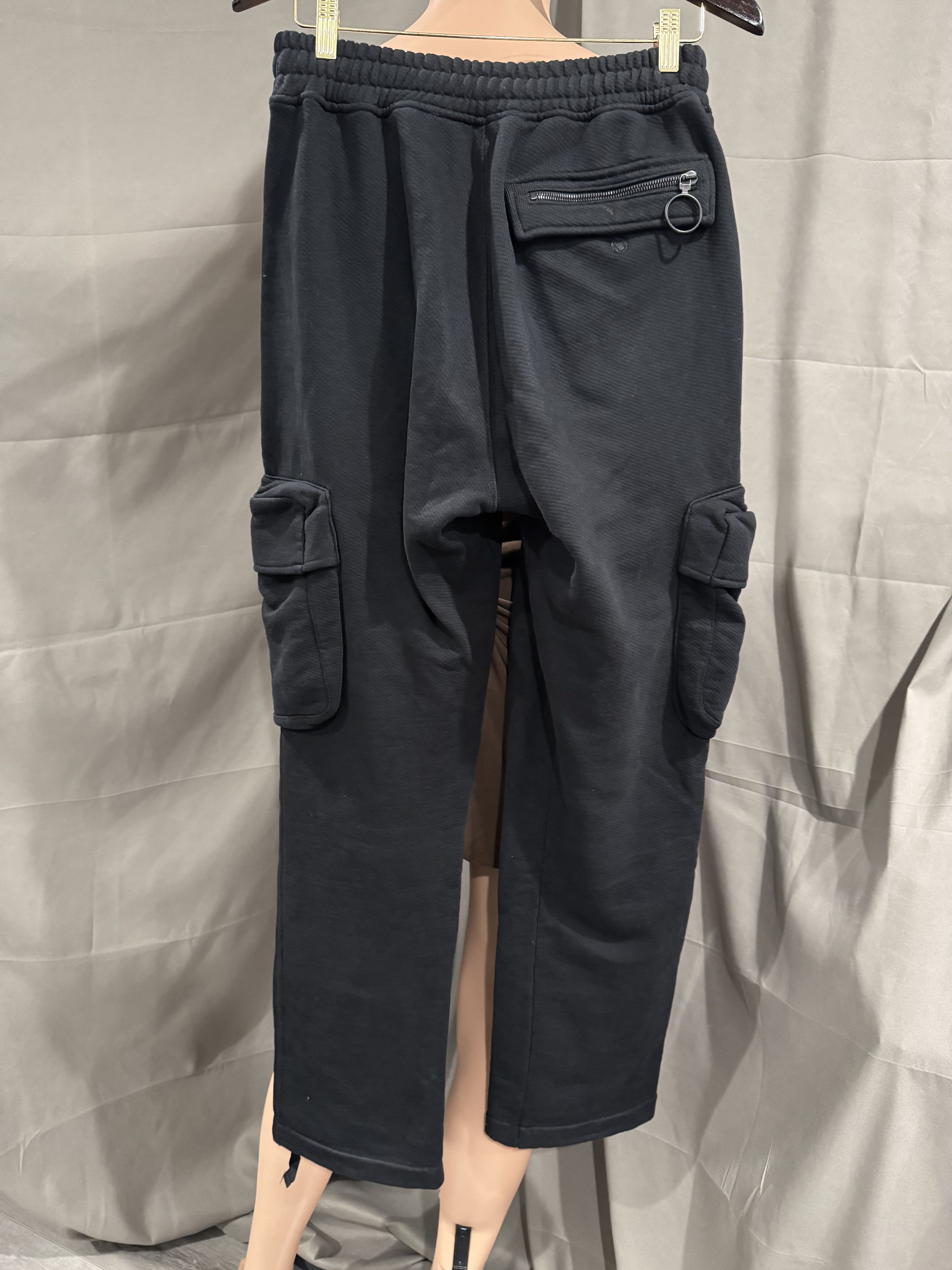 Off-White Off White Cargo Sweatpants Black Size Medium Size US 32 / EU 48 - 10 Thumbnail