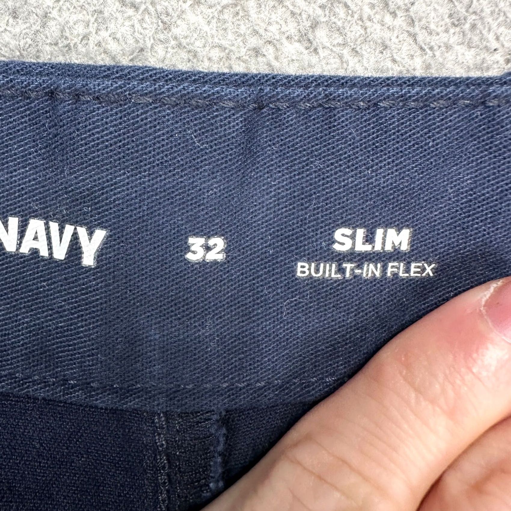 Old Navy Old Navy Mens 32 Khaki Shorts Dark Navy Blue Slim Fit Flat Front Stretch Pocket Size US 32 / EU 48 - 4 Thumbnail