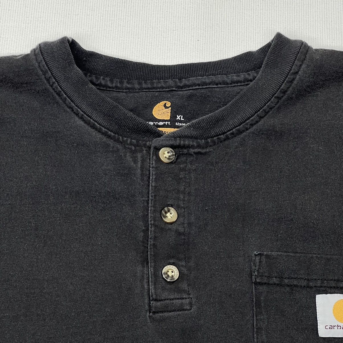Carhartt × Vintage Carhartt Tee Shirt Black Original Fit Pocket Button Workwear Size US XL / EU 56 / 4 - 3 Thumbnail