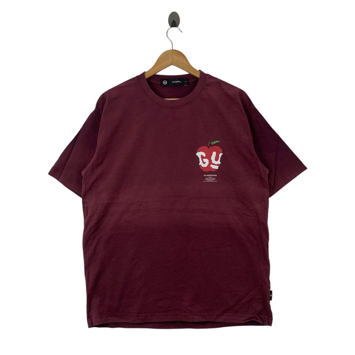 GU × Undercover GU x UNDERCOVER Apple Jun Takahashi Japanese Brand Tshirt Size US L / EU 52-54 / 3 - 1 Thumbnail
