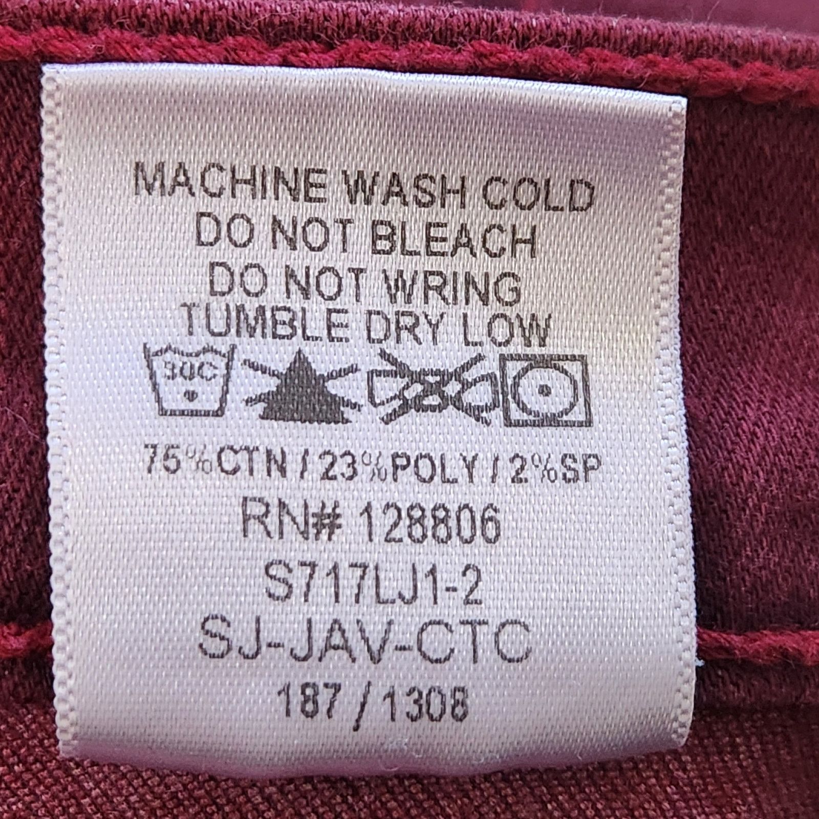 Other Aphrodite Burgundy High Waisted Skinny Distressed Jeans 9 Size 28" / US 6 / IT 42 - 7 Thumbnail
