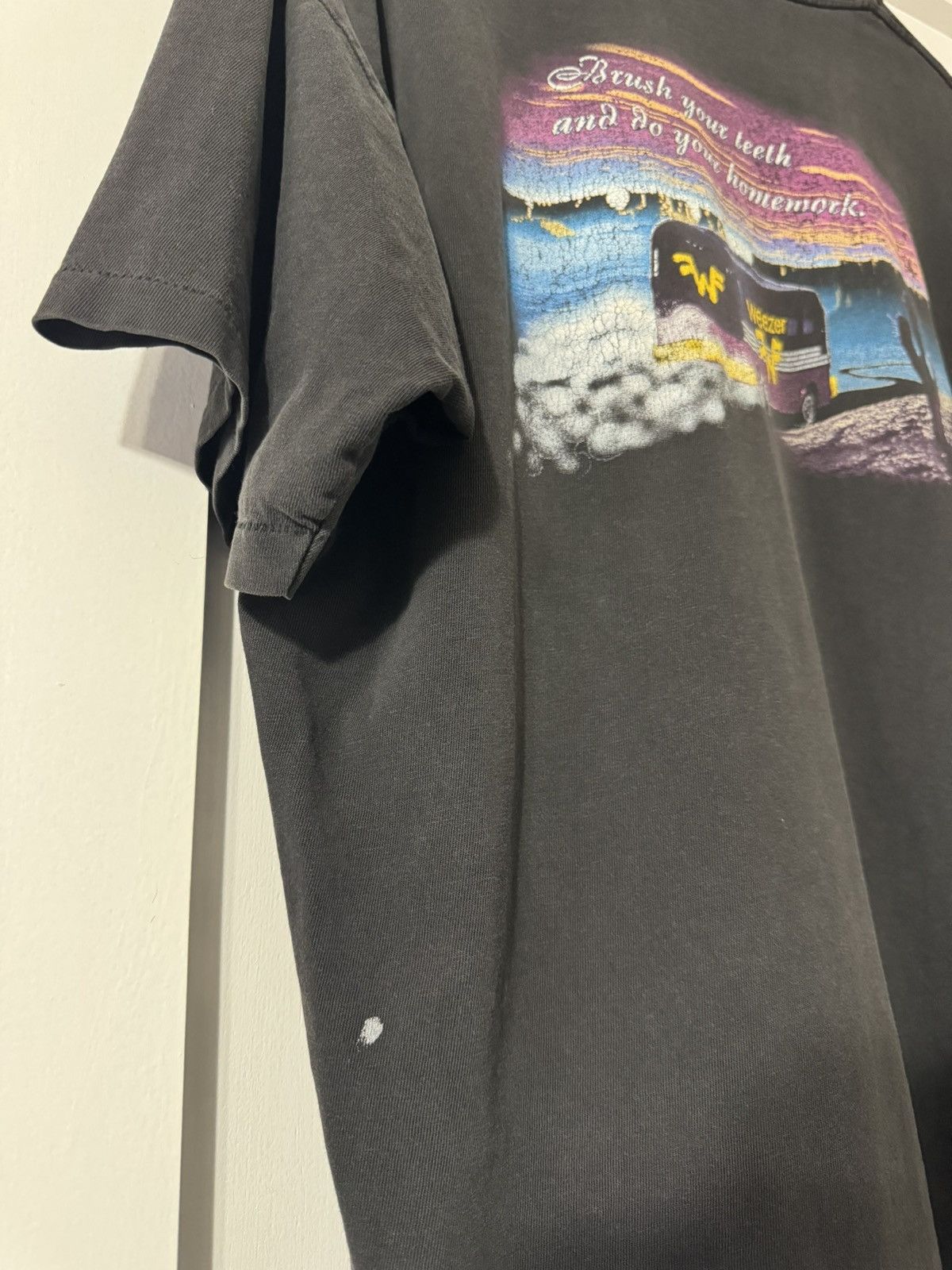 Vintage Vintage 1995 Weezer Band Tee XL Size US XL / EU 56 / 4 - 7 Thumbnail