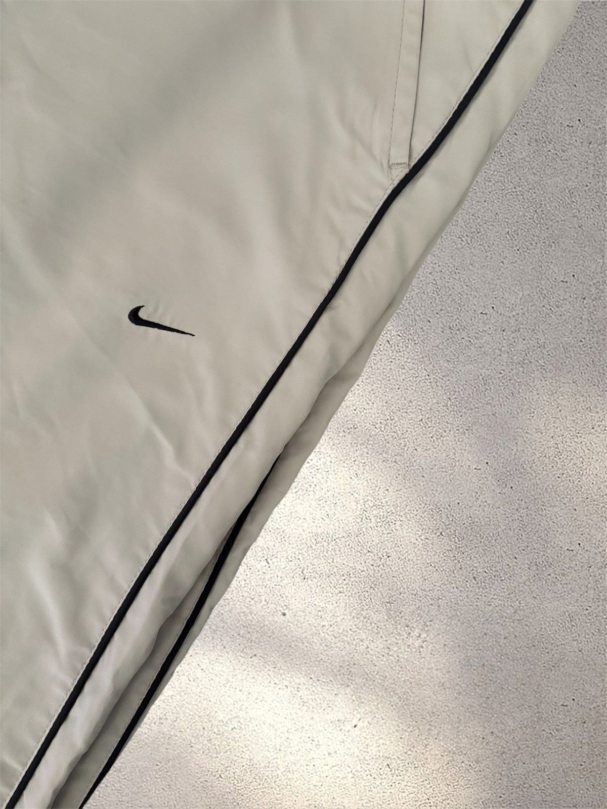 Nike × Vintage Nike Vintage Trackpants Open Leg Size L Beige (2000er, Y2K) Size US 40 / EU 56 - 4 Thumbnail