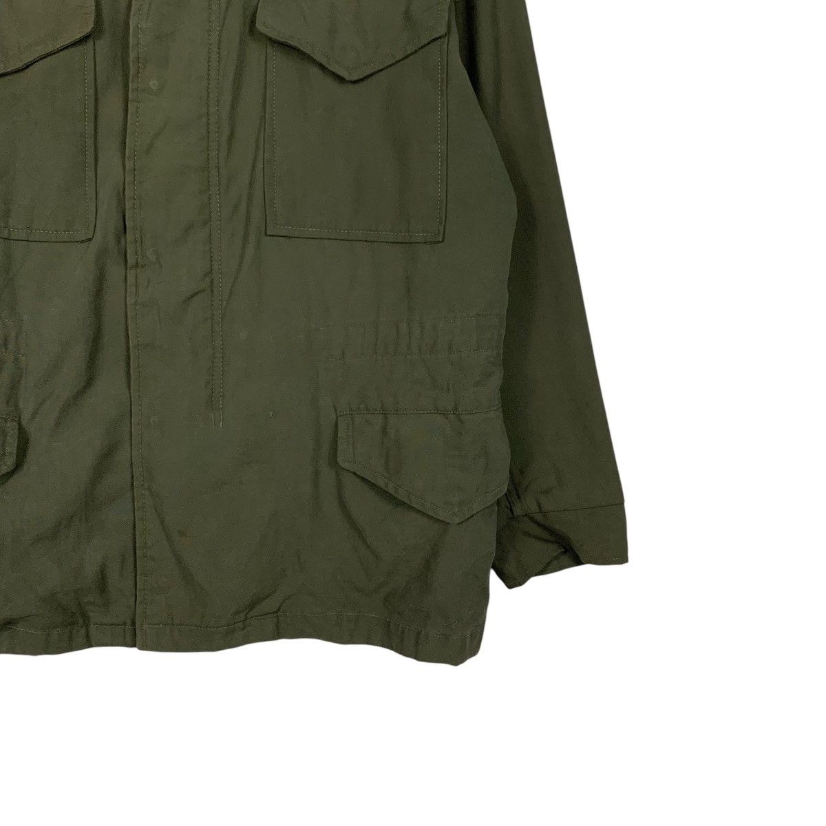 Vintage Vintage Olive Green Army Military Field Jacket #2304-C102 Size US L / EU 52-54 / 3 - 4 Thumbnail