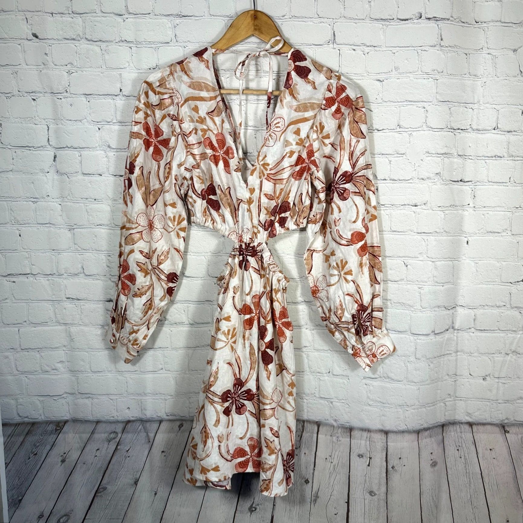 Sam Edelman Sam Edelman Mini Dress Floral Stamp White Sand V-Neck Balloon Sleeve Cut Out Backless Open Back Tie Short Dress S Multicolor Womens Small NWT Size S / US 4 / IT 40 - 6 Thumbnail