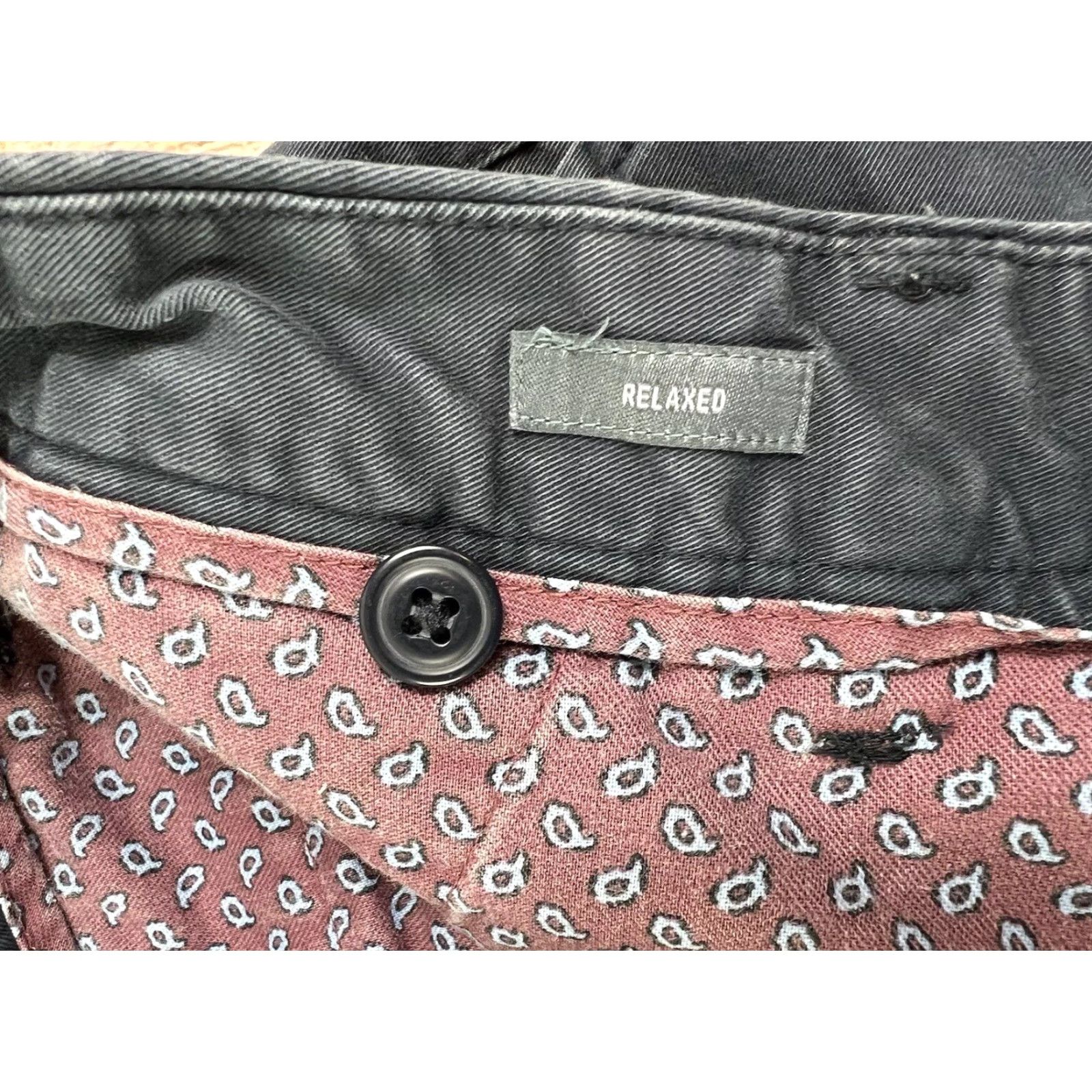Bonobos VINTAGE? No—Actually Pre owned Bonobos Mens Chino Pants 32x30 Gray Relaxed Fit Casual Pockets 30 in Inseam Mens Size US 32 / EU 48 - 4 Thumbnail
