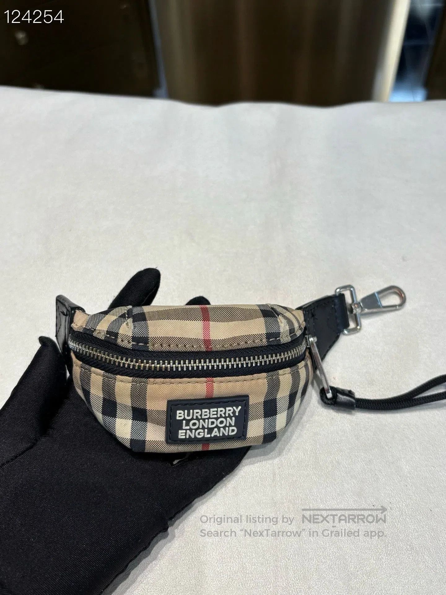 Burberry Burberry Check Mini Sonny Coin Purse Charm. Size ONE SIZE - 1 Thumbnail