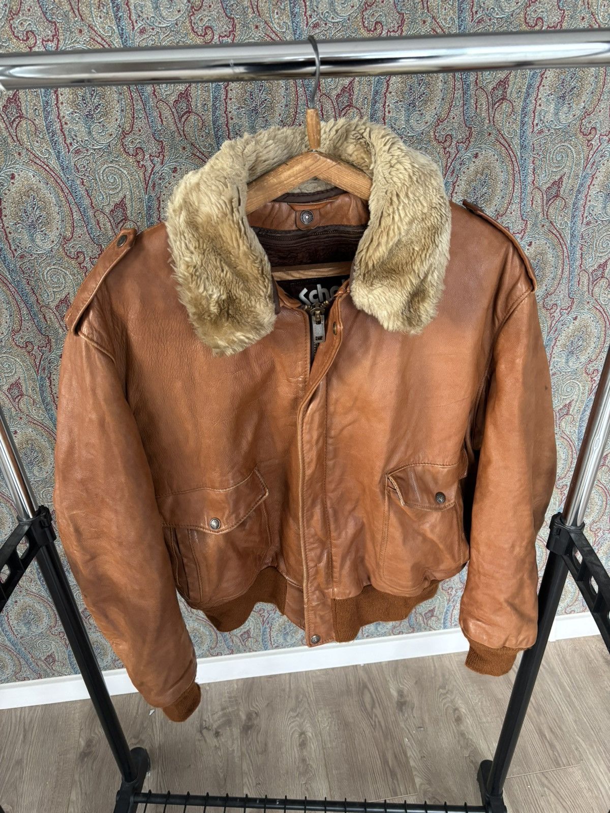 Schott Schott NYC Vintage Leather Flight Jacket Size US L / EU 52-54 / 3 - 1 Thumbnail