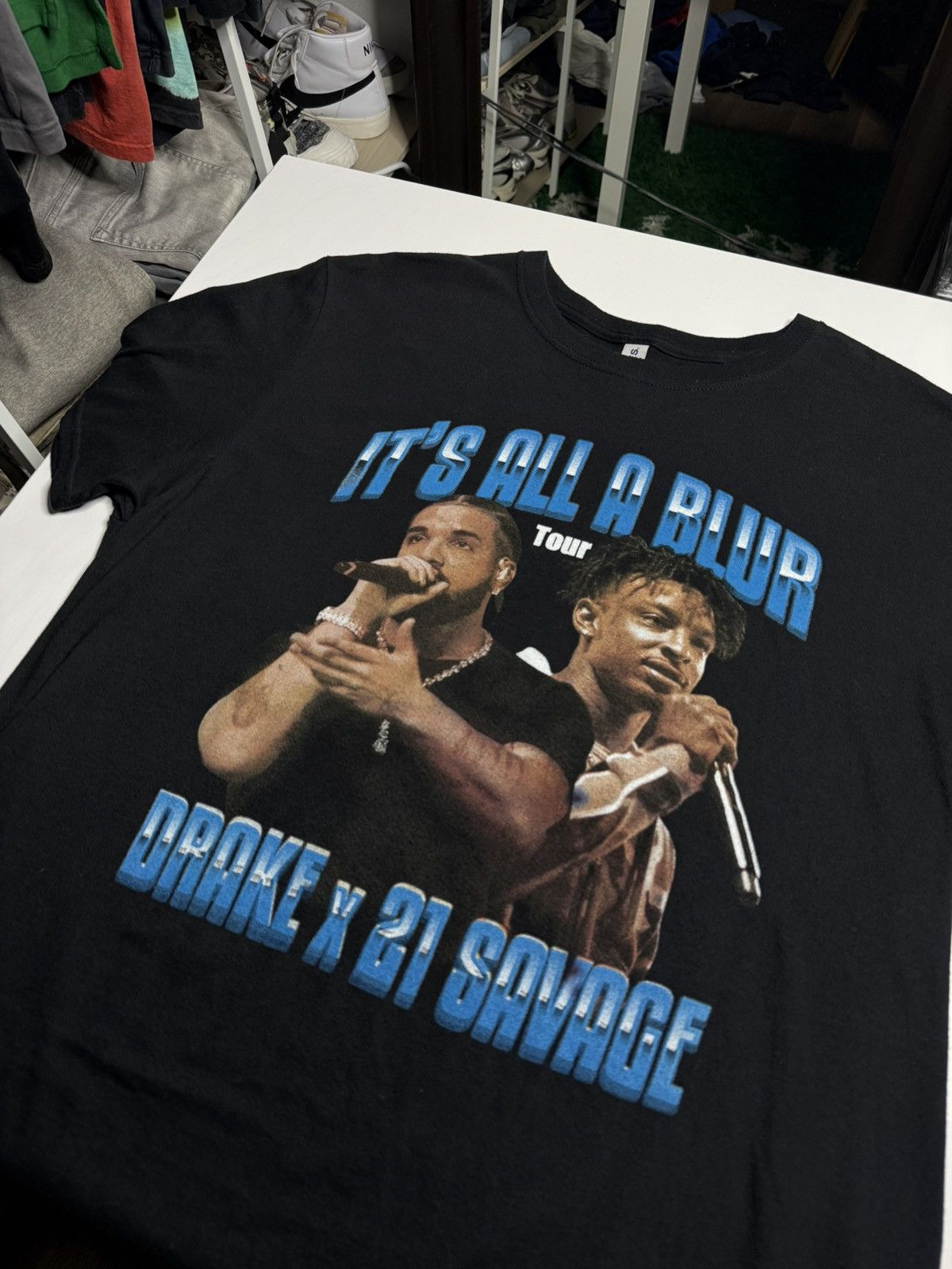 Other Bootleg Drake It’s All A Blur Tour Tee “Black” (XL) PREOWNED Size US XL / EU 56 / 4 - 1 Thumbnail