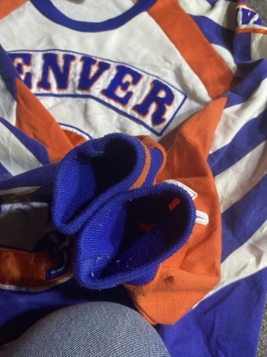 Nike VTG NFL Denver Broncos Nike Big All Over Print Size US L / EU 52-54 / 3 - 5 Thumbnail