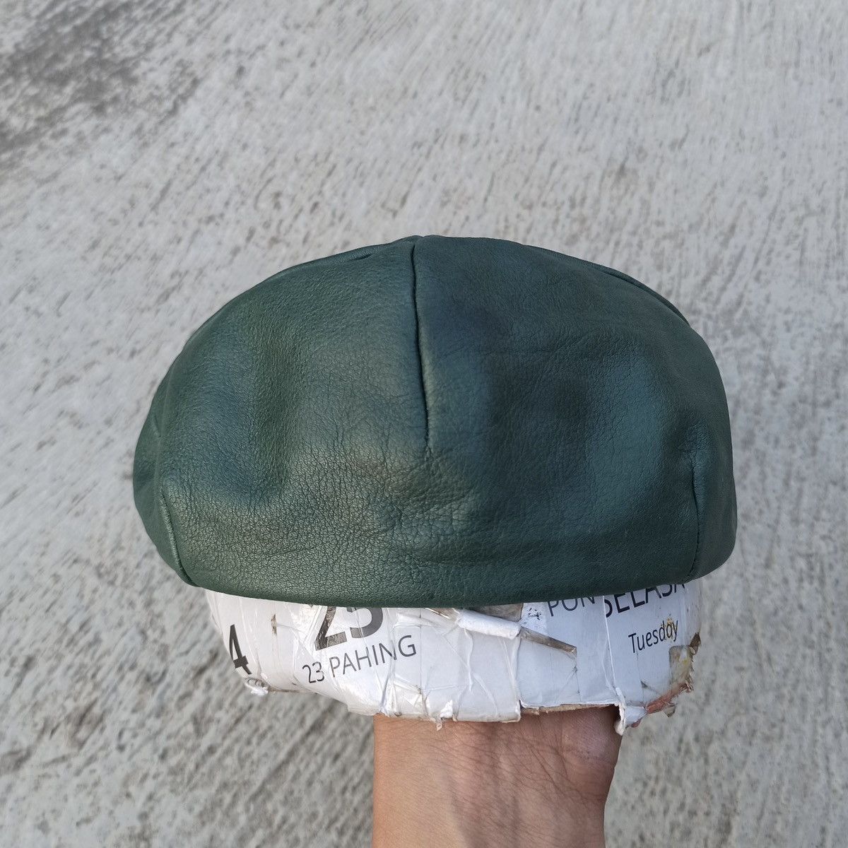 CA4LA × Leather Leather. Forest green flatcap by CA4LA Size 34 - 5 Thumbnail