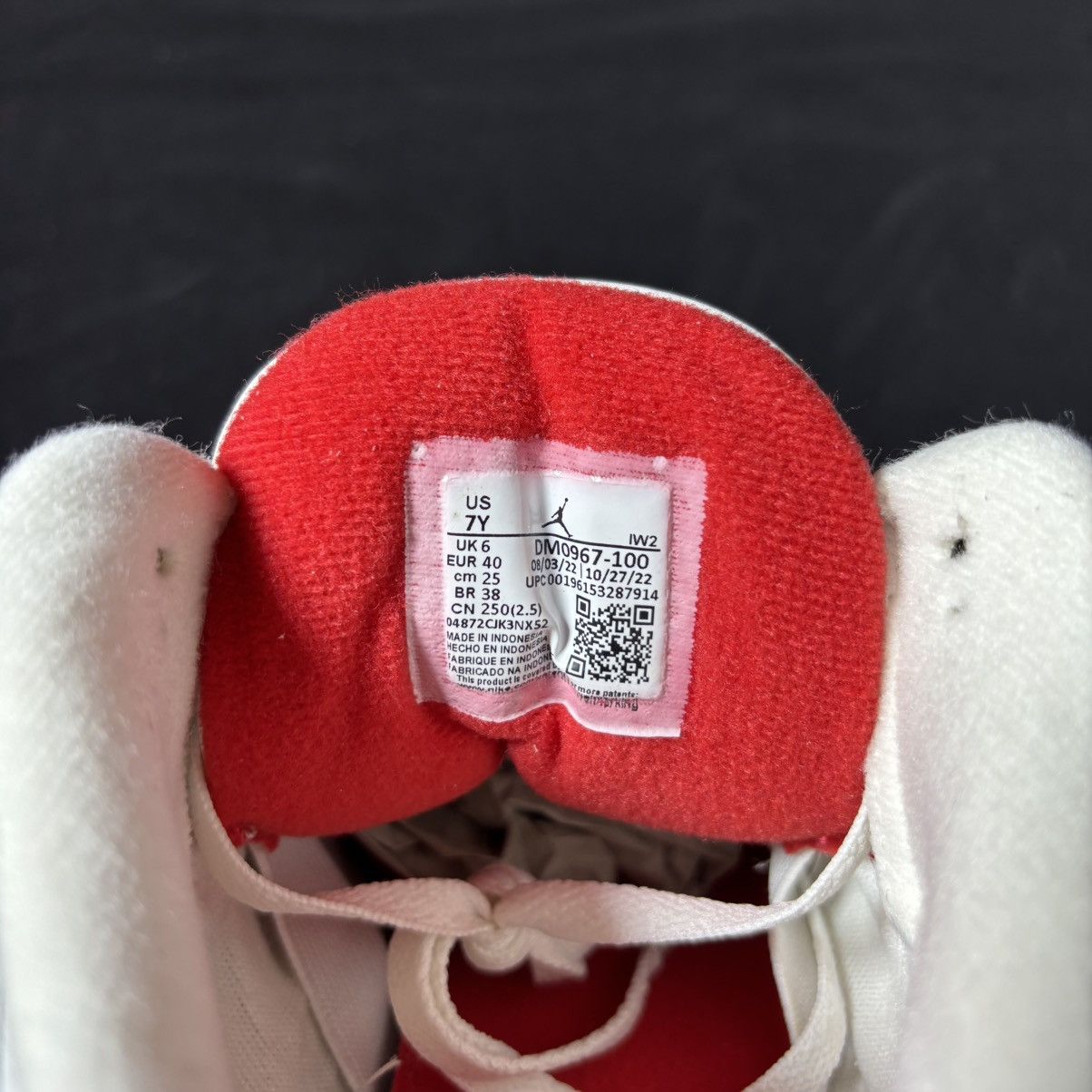 Jordan Brand JORDAN 3 RETRO REIMAGINED WHITE CEMENT SIZE 7Y Size US 7 / EU 40 - 5 Thumbnail