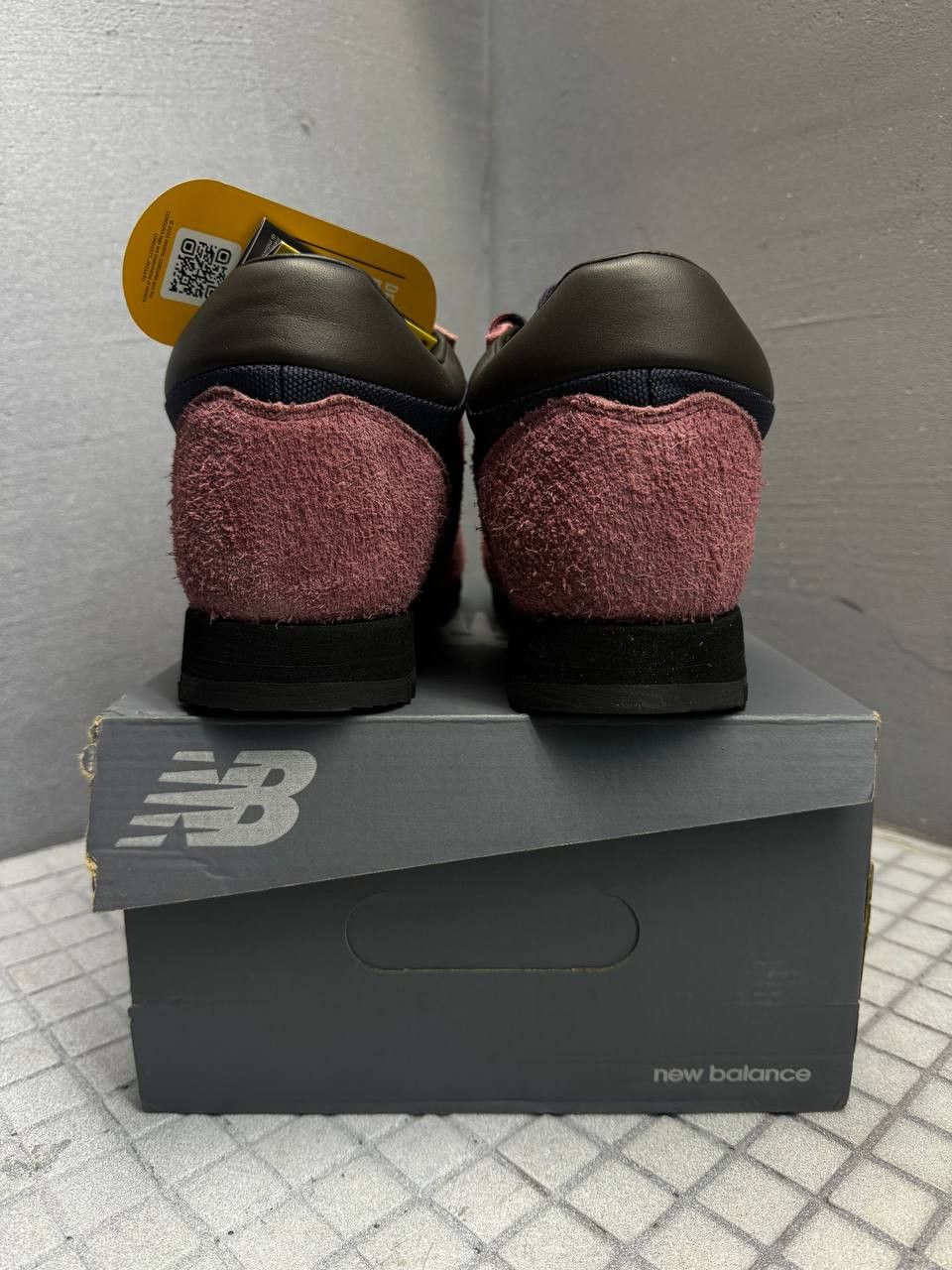 New Balance New Balance Rainier Size US 11 / EU 44 - 5 Thumbnail