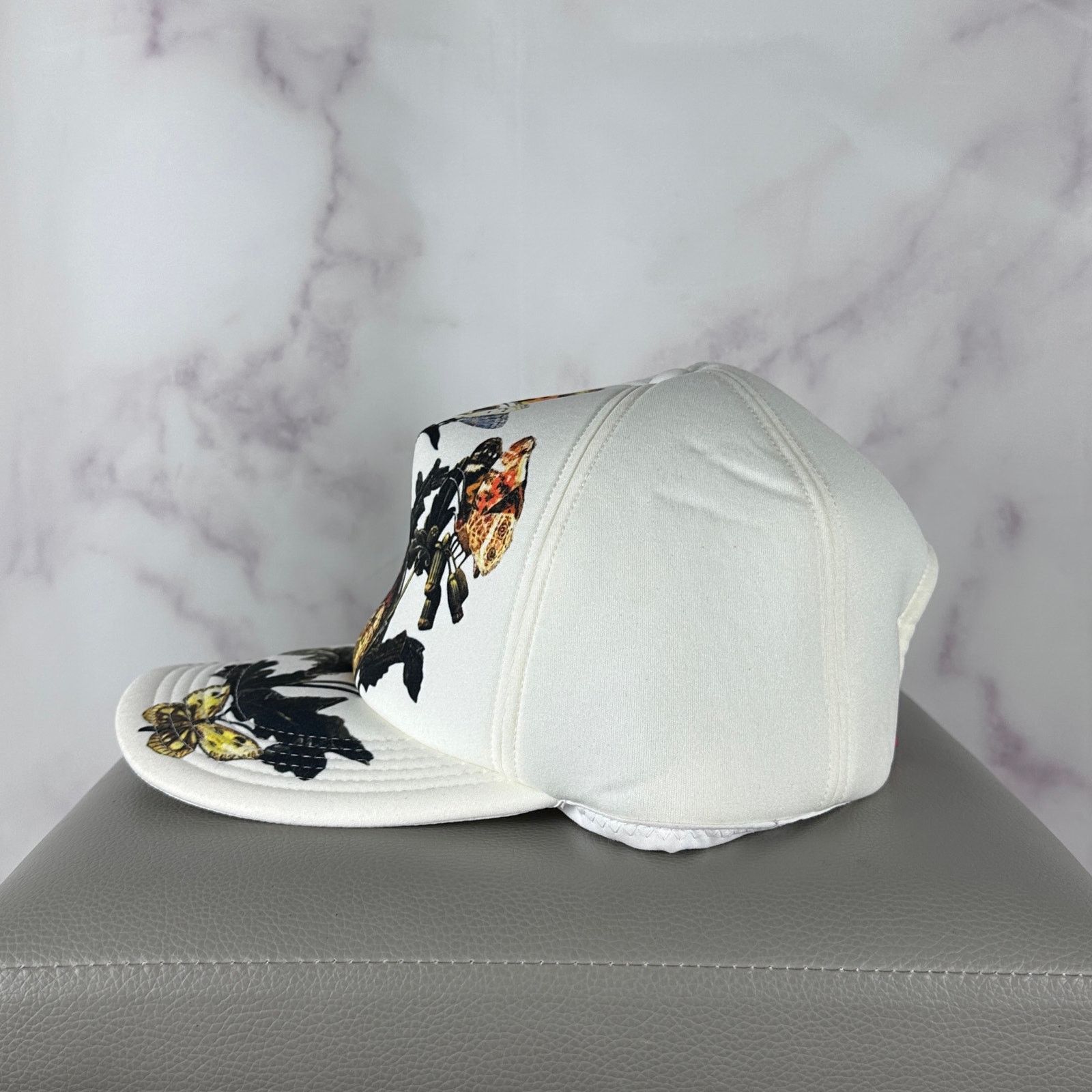 Undercover White Butterfly Print Hat Size ONE SIZE - 4 Thumbnail