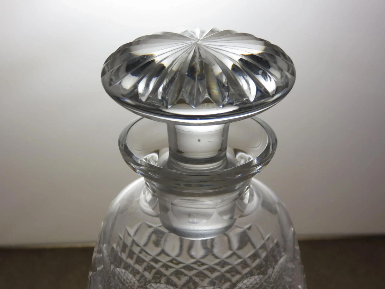 Starter Stuart Crystal Hardwicke Cut Round Decanter Mushroom lid Size ONE SIZE - 4 Thumbnail