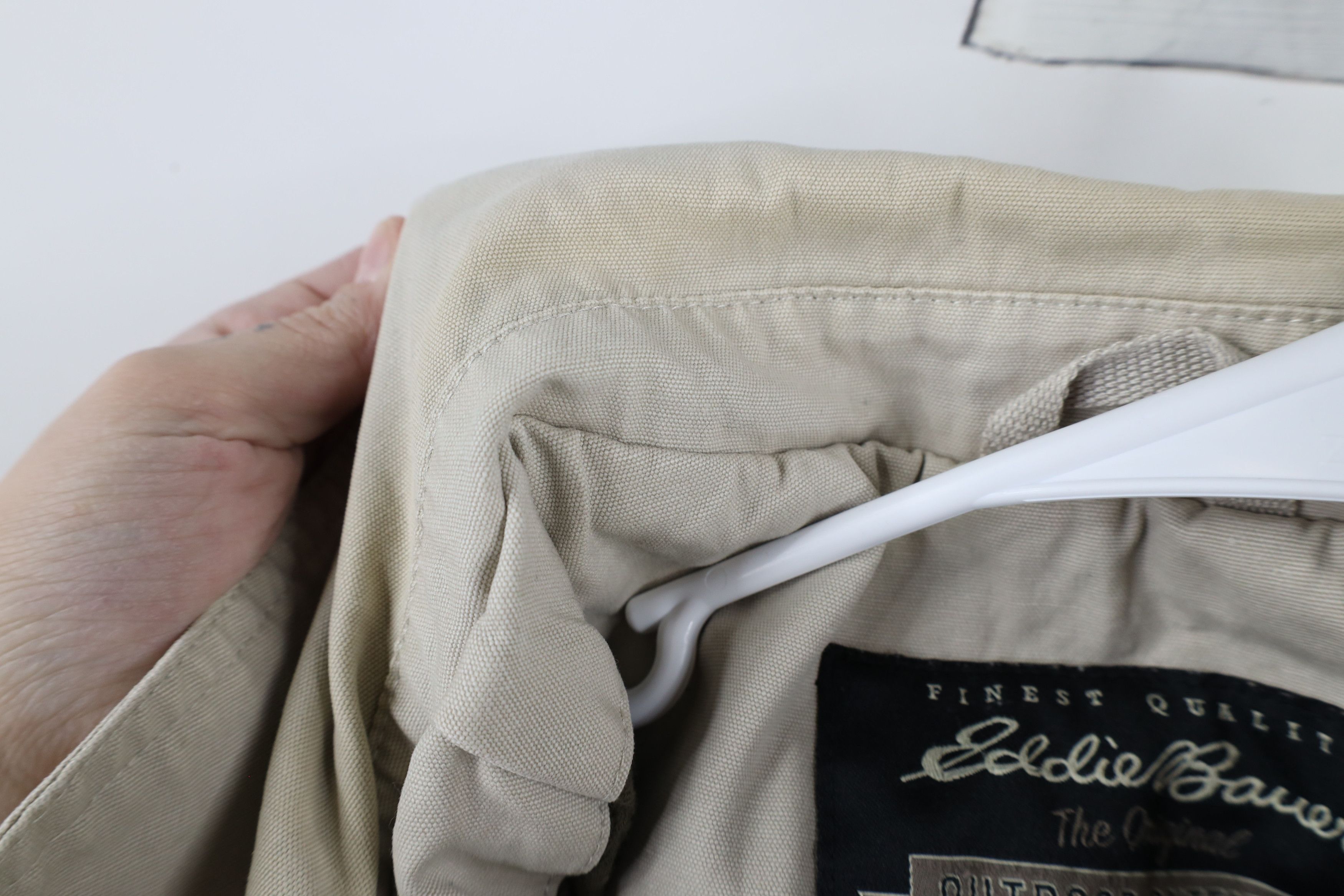 Eddie Bauer × Vintage Vintage Eddie Bauer Heavyweight Lined Full Zip Jacket Beige Size US L / EU 52-54 / 3 - 15 Thumbnail