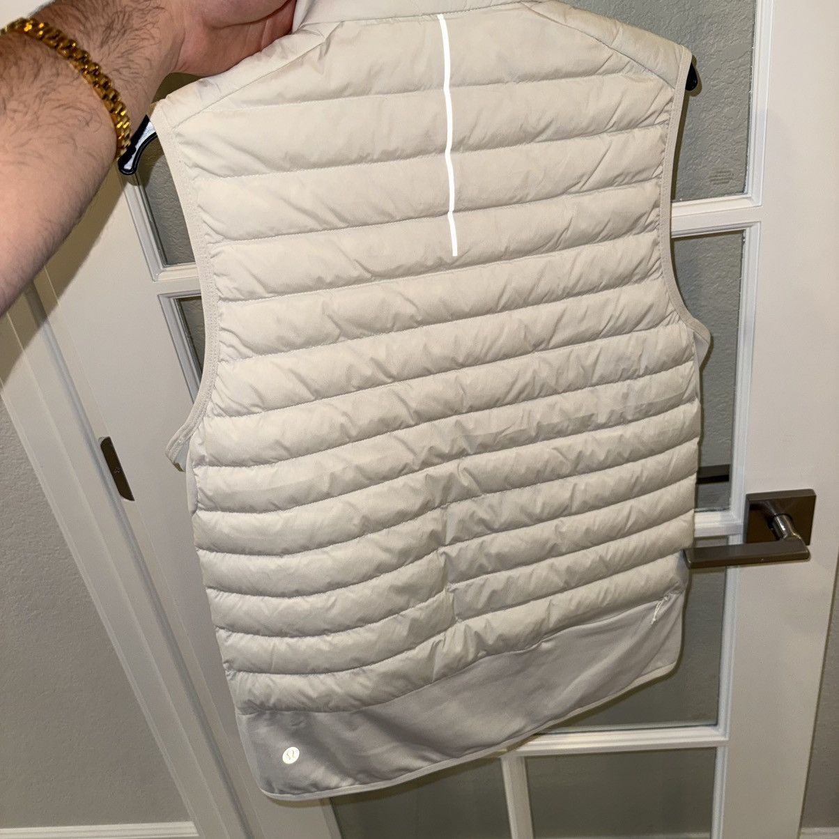 Lululemon Lululemon Men’s Down for It All Vest Vapor/White Size Small Size US S / EU 44-46 / 1 - 16 Thumbnail