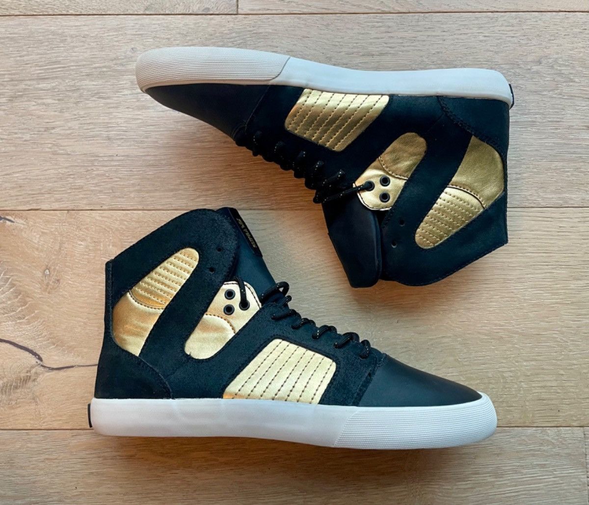 Supra NEW SUPRA Pilot Hightop SAMPLE. Size 8UK/9US/42,5EUR Size US 9 / EU 42 - 1 Thumbnail