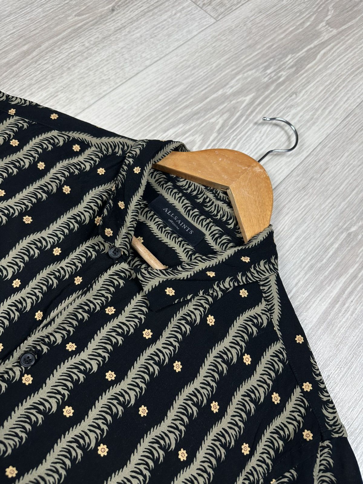 Allsaints Allsaints Laurel SS Viscose Hawaiian Shirt Short Sleeve Size US M / EU 48-50 / 2 - 5 Thumbnail