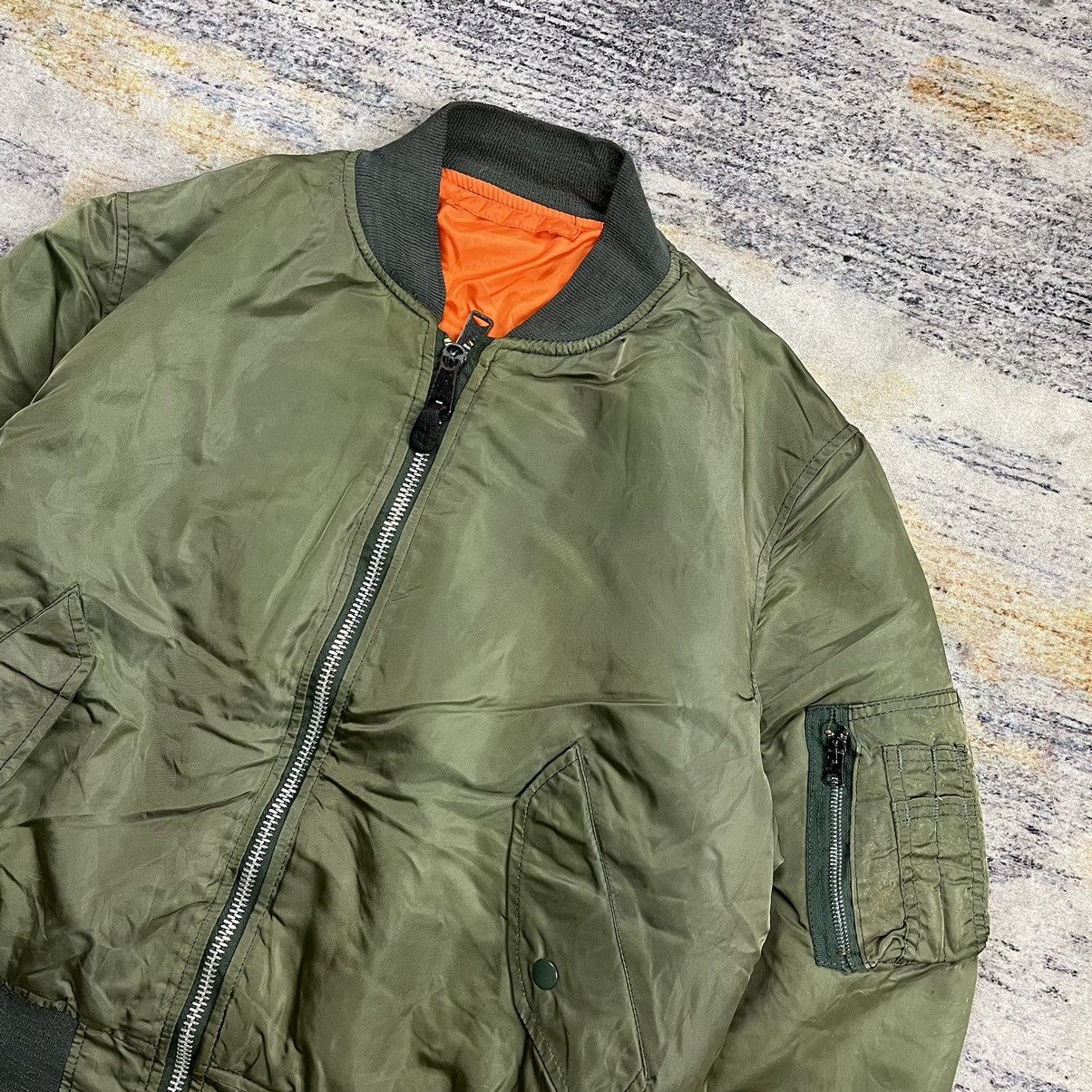 Alpha Industries × Vintage Vintage Alpha Industries Big logo Ma-1 bomber jacket Size US L / EU 52-54 / 3 - 5 Thumbnail