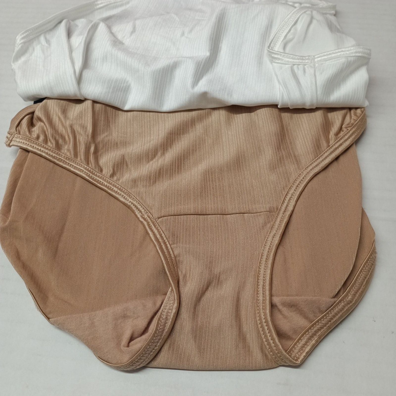 Other Radiant Vanity Fair 3-Pack Comfort Stretch Panties Size S/5 Size ONE SIZE - 4 Thumbnail