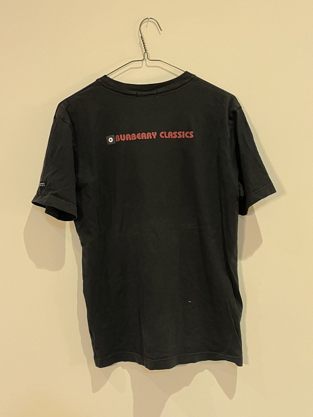 Burberry Burberry Classics Black Graphic T-shirt Size US M / EU 48-50 / 2 - 4 Thumbnail