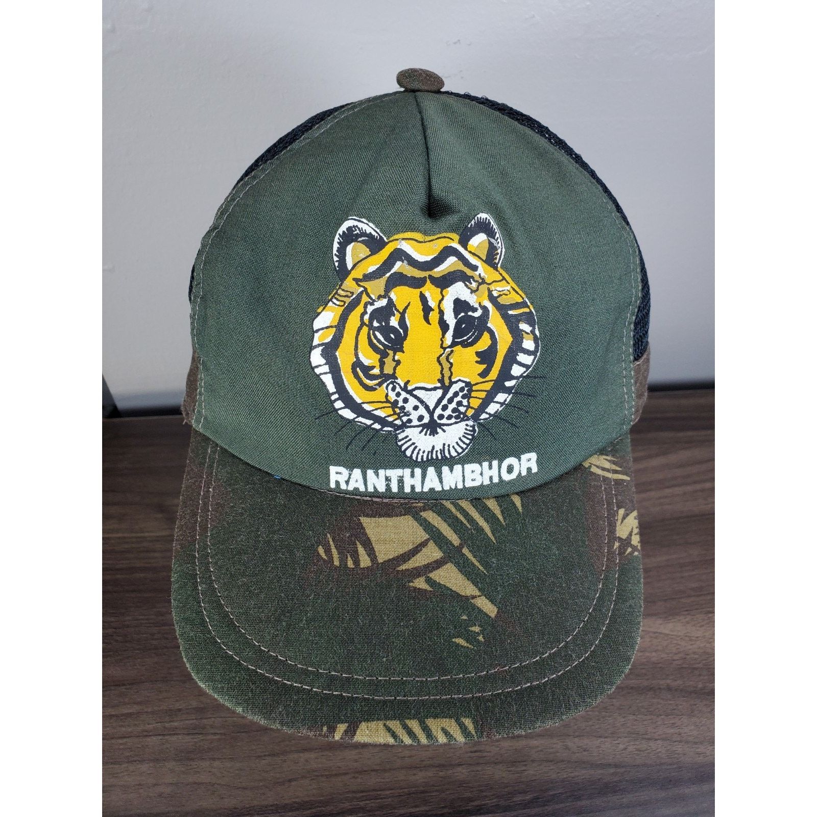 Vintage RANTHAMBHOR Tiger Hat Snapback Cap Green National Park India Size ONE SIZE - 2 Thumbnail