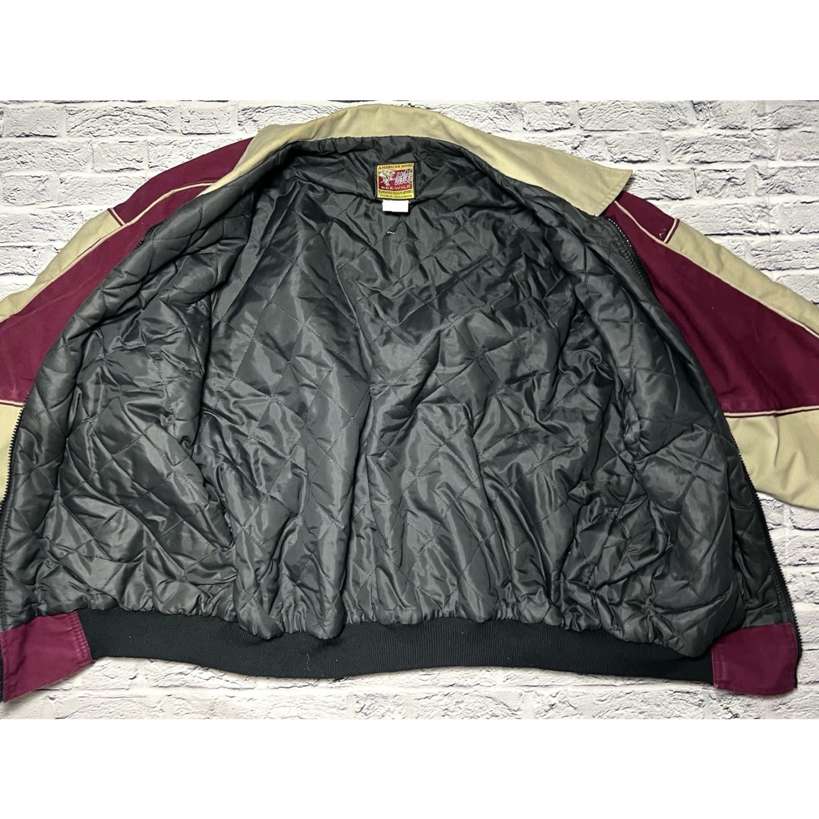 VINTAGE Bee-wild Canvas Bomber Jacket Mens L Red