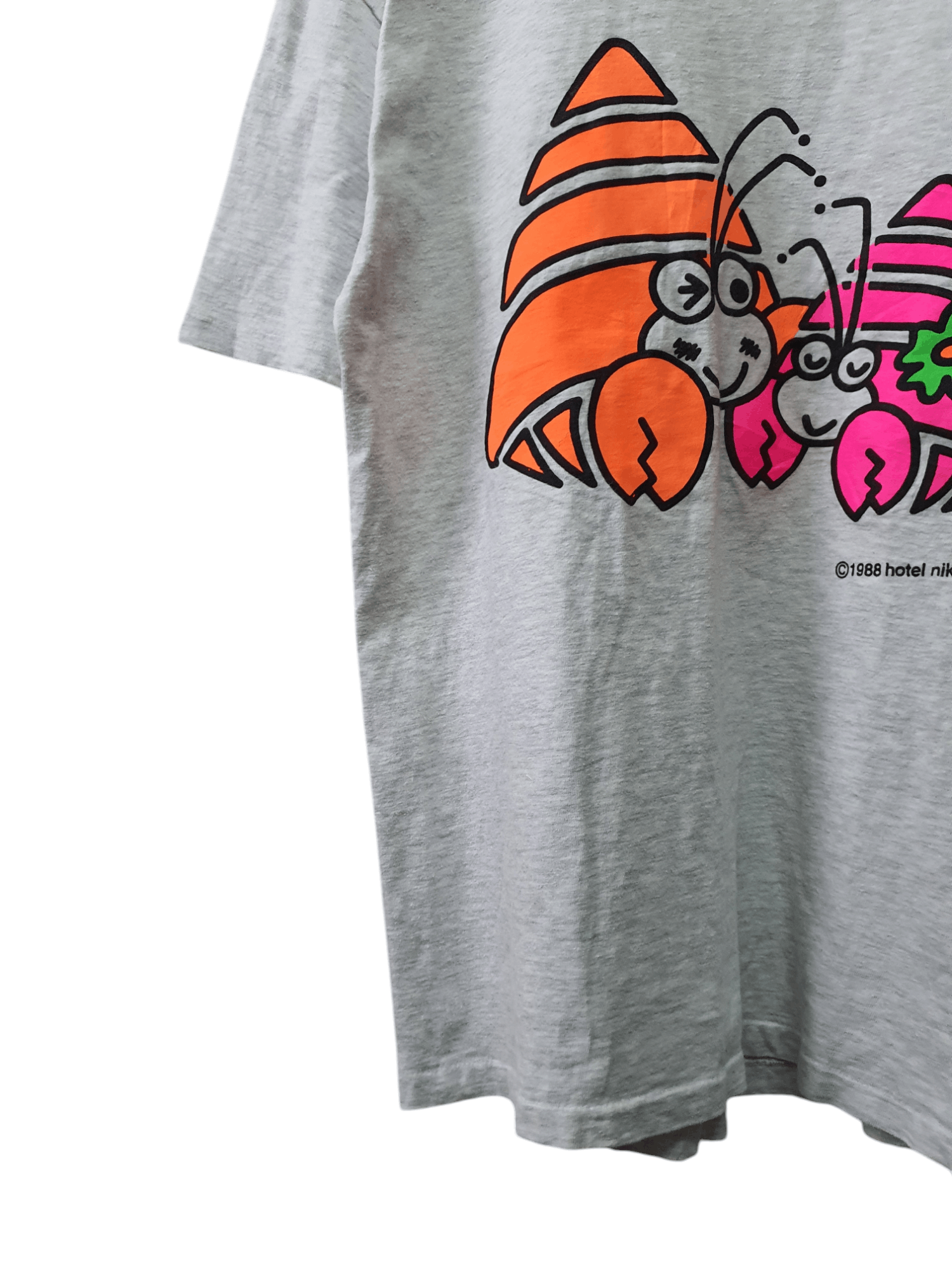 Hanes vintage T-shirt from the Hotel Nikko Saipan Size US L / EU 52-54 / 3 - 9 Thumbnail