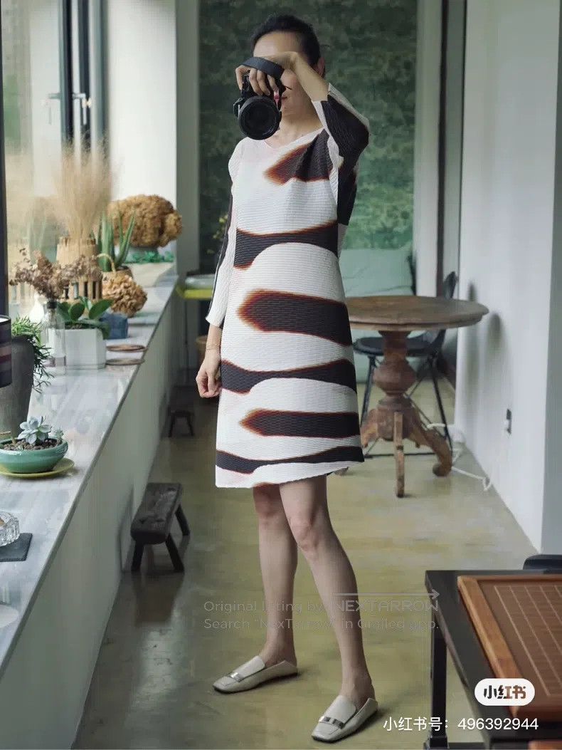 Issey Miyake Issey Miyake Cloud Fish Scale Dress Size M / US 6-8 / IT 42-44 - 2 Thumbnail