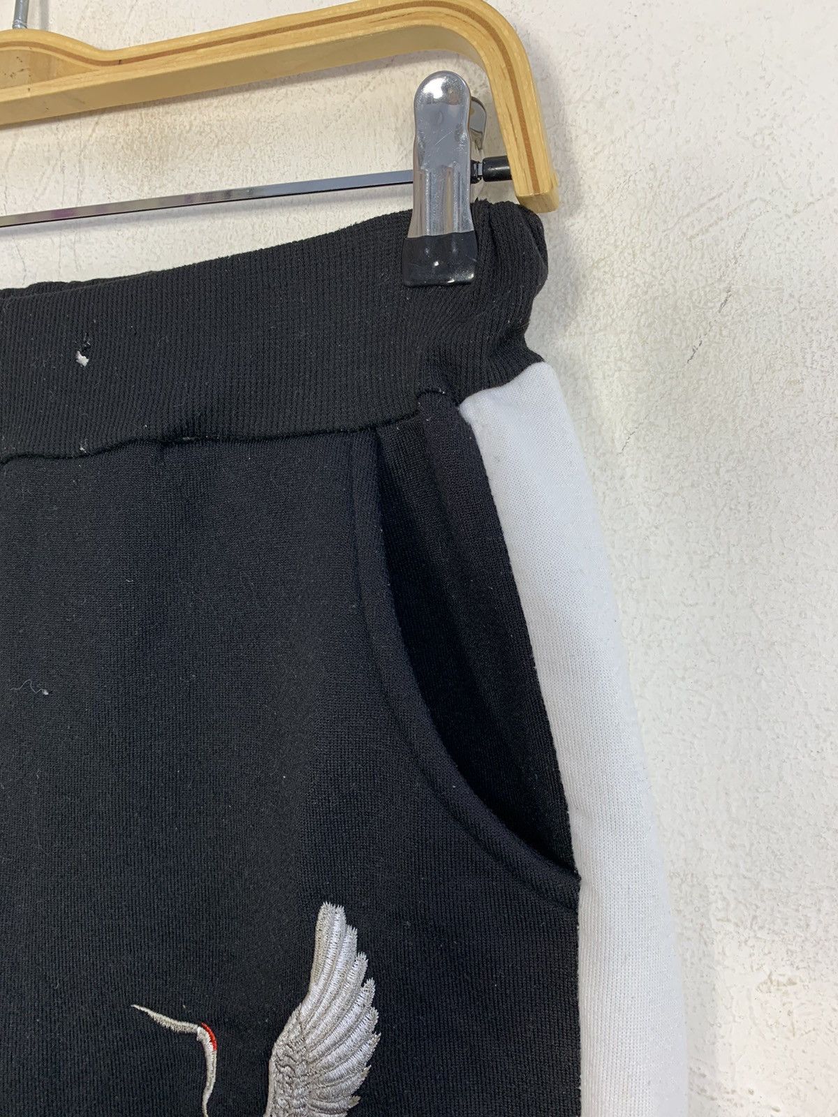 Custommade Jogger Stretchable Pant Embroidery Crane Bird Sukajan Style Size 28" / US 6 / IT 42 - 5 Thumbnail