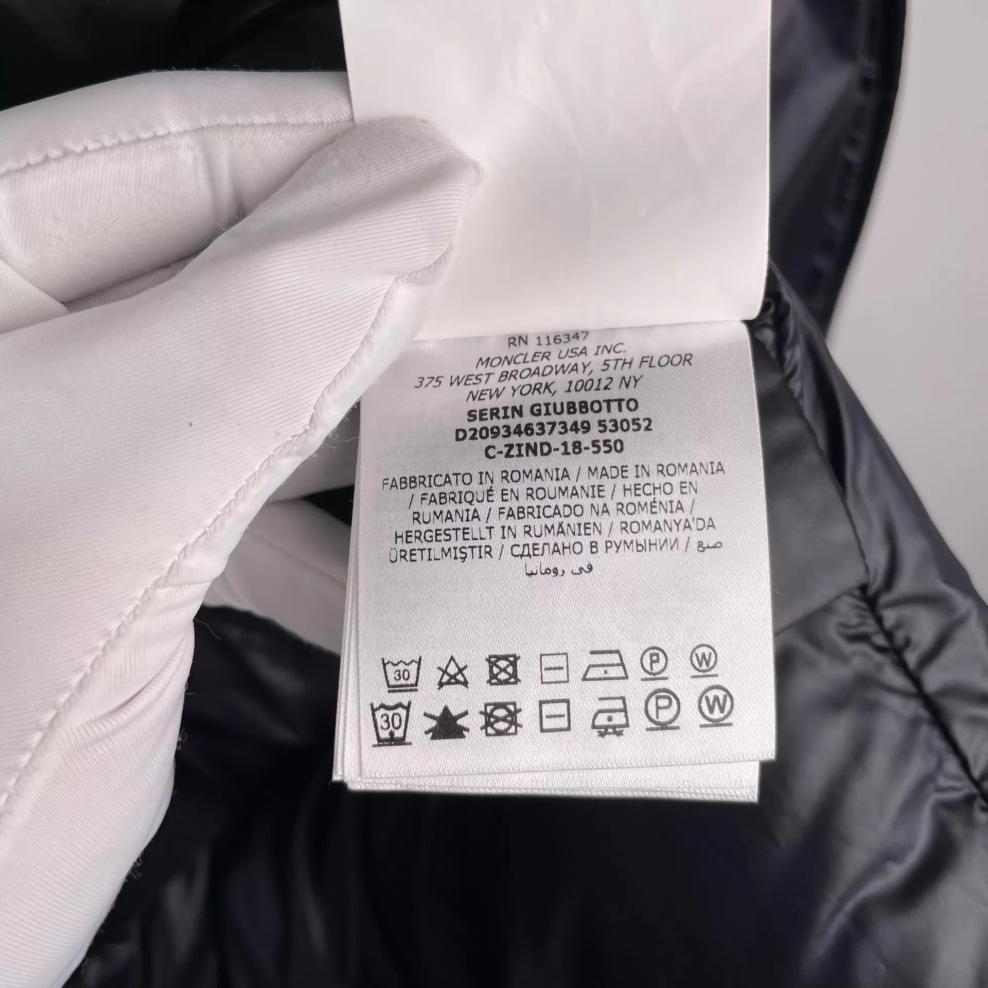 Moncler Moncler Polyester Puffer Jacket 4 Black 2018 Size S / US 4 / IT 40 - 8 Thumbnail