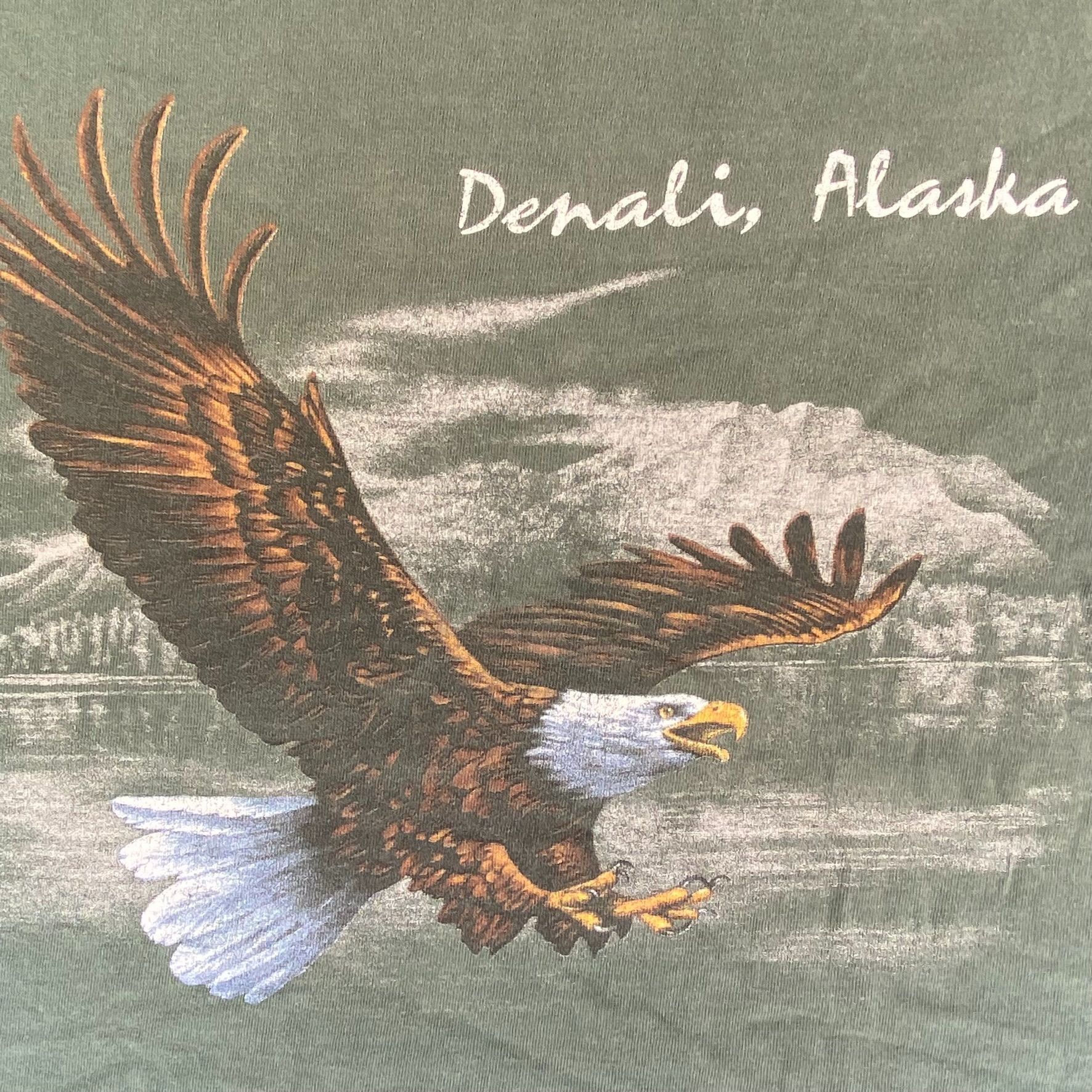Vintage Vintage 90s Alaska Nature Shirt Eagle Denali Animal Tee Size US L / EU 52-54 / 3 - 3 Thumbnail