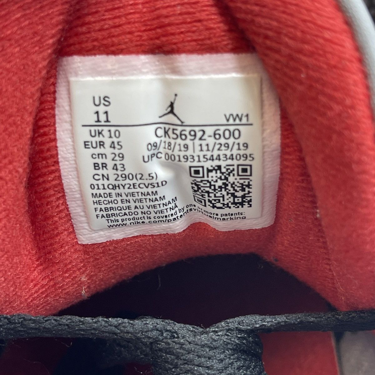 Jordan Brand Air Jordan 3 unite Size US 11 / EU 44 - 8 Thumbnail